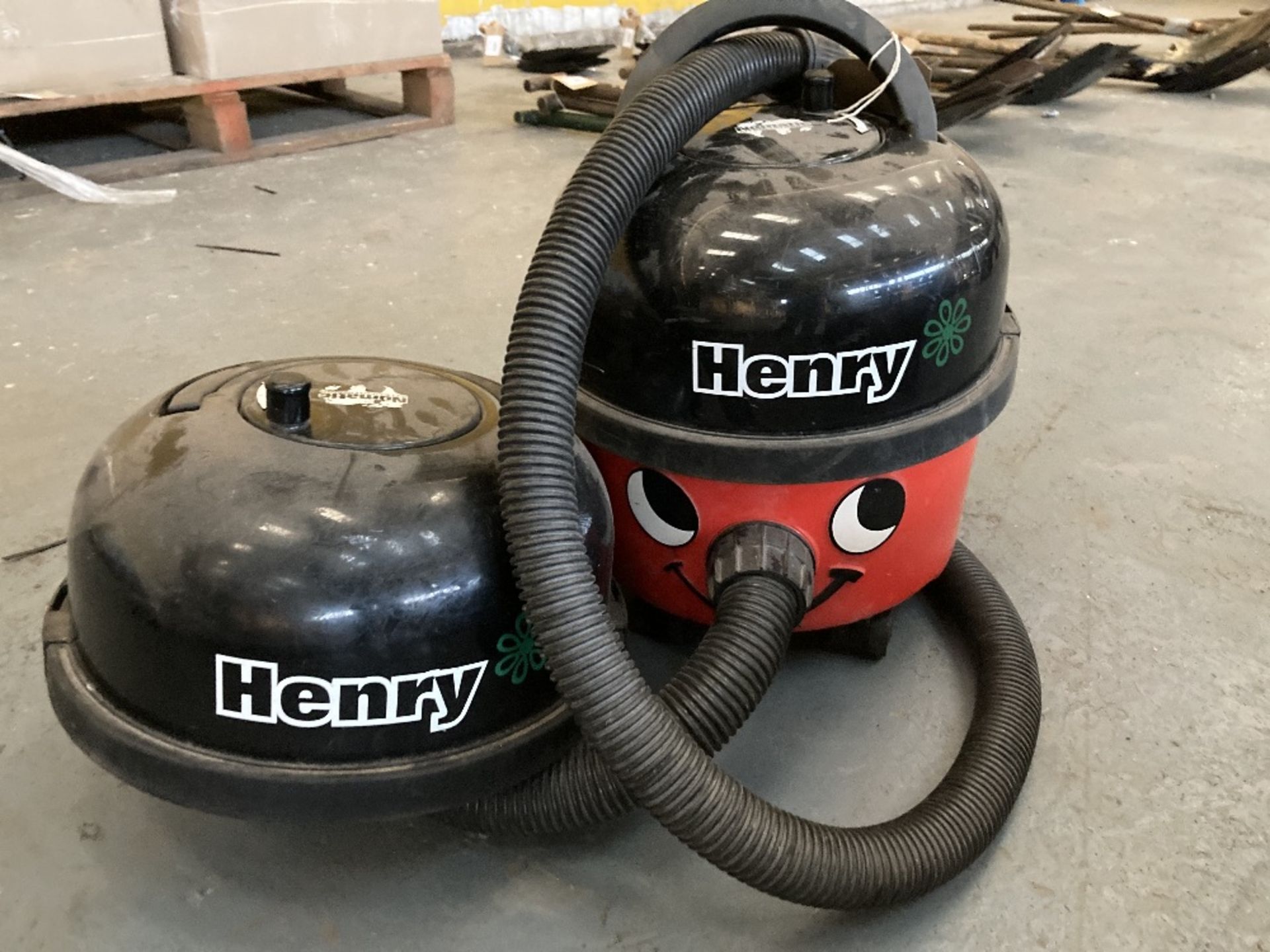 Numatic Henry Vacuum Cleaner & Spare Head unit