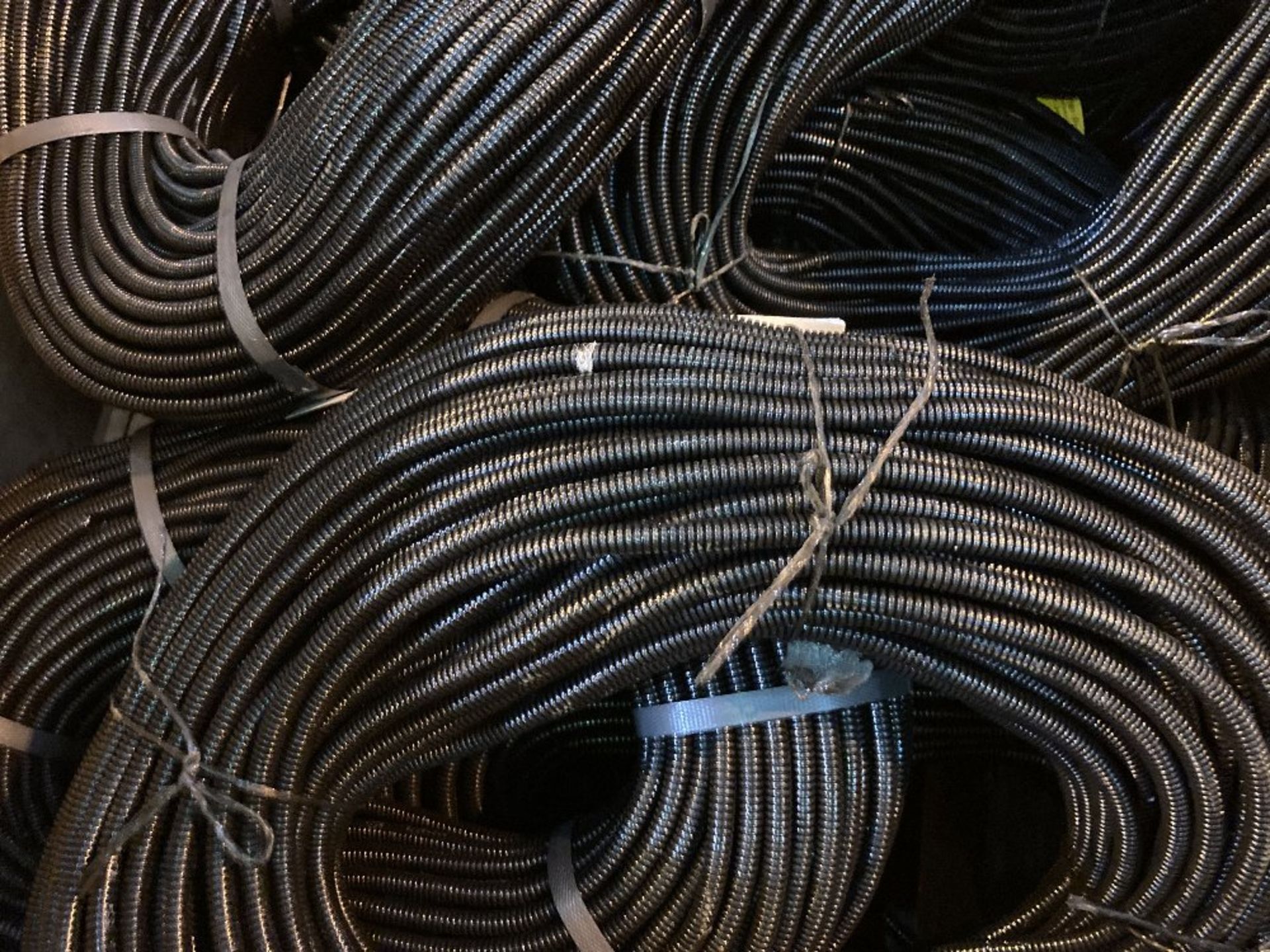 Quantity of various sized electrical ducting - Image 3 of 3