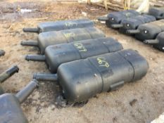 (4) Franz Sauerman Fuel Tanks