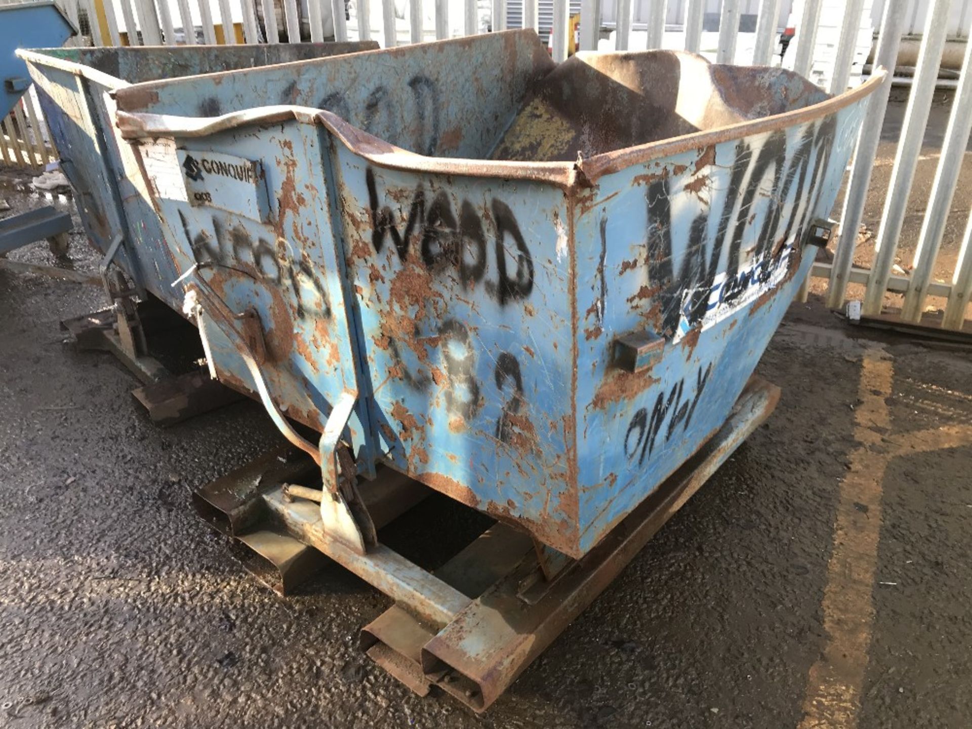 Conquip 1200L Tipping Skip - Bild 6 aus 8