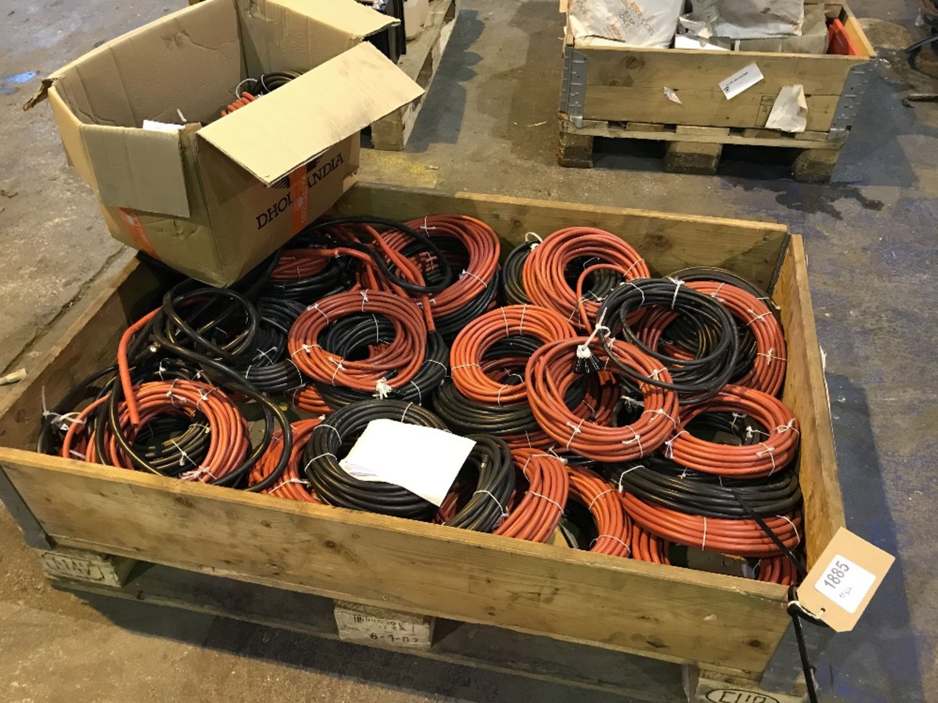 Large Quantity of New Battery Cable