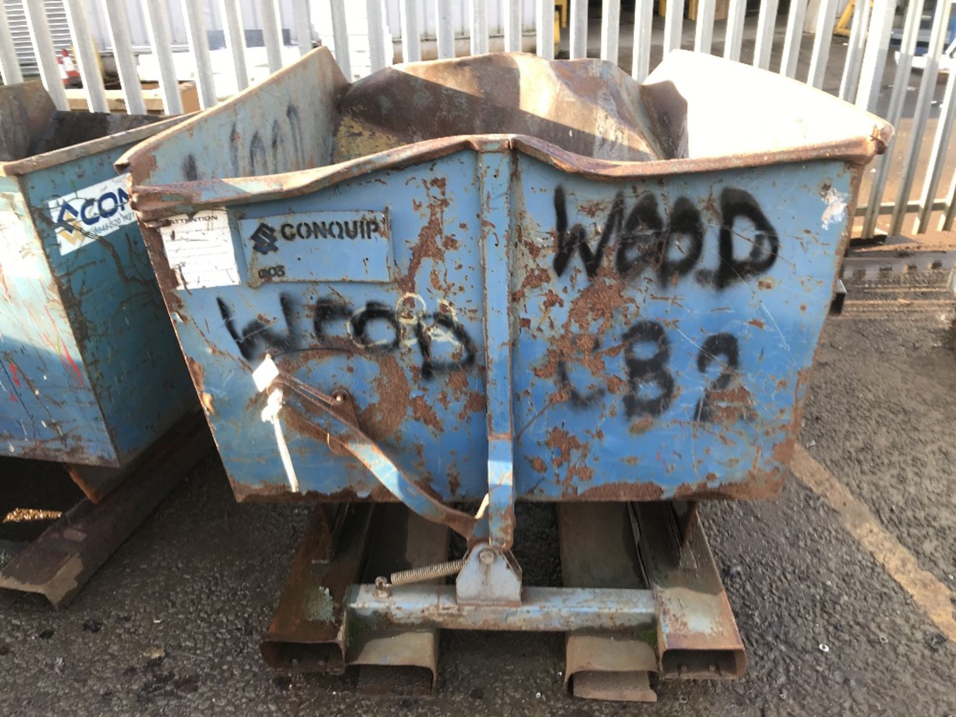 Conquip 1200L Tipping Skip - Image 5 of 8
