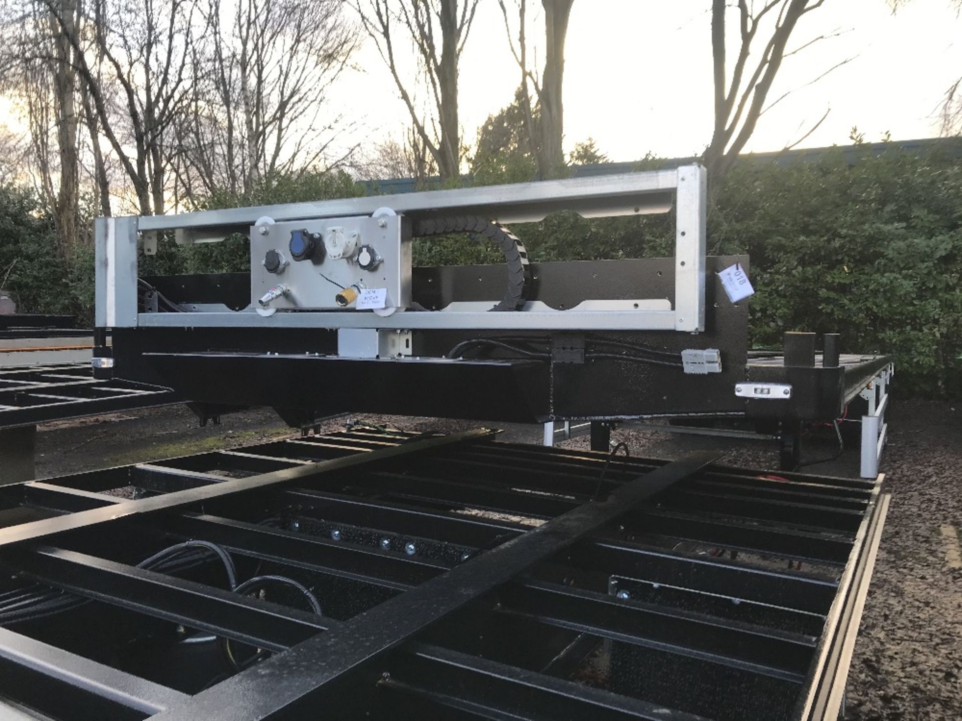 13.6M Straight Frame Double Deck wedge van chassis