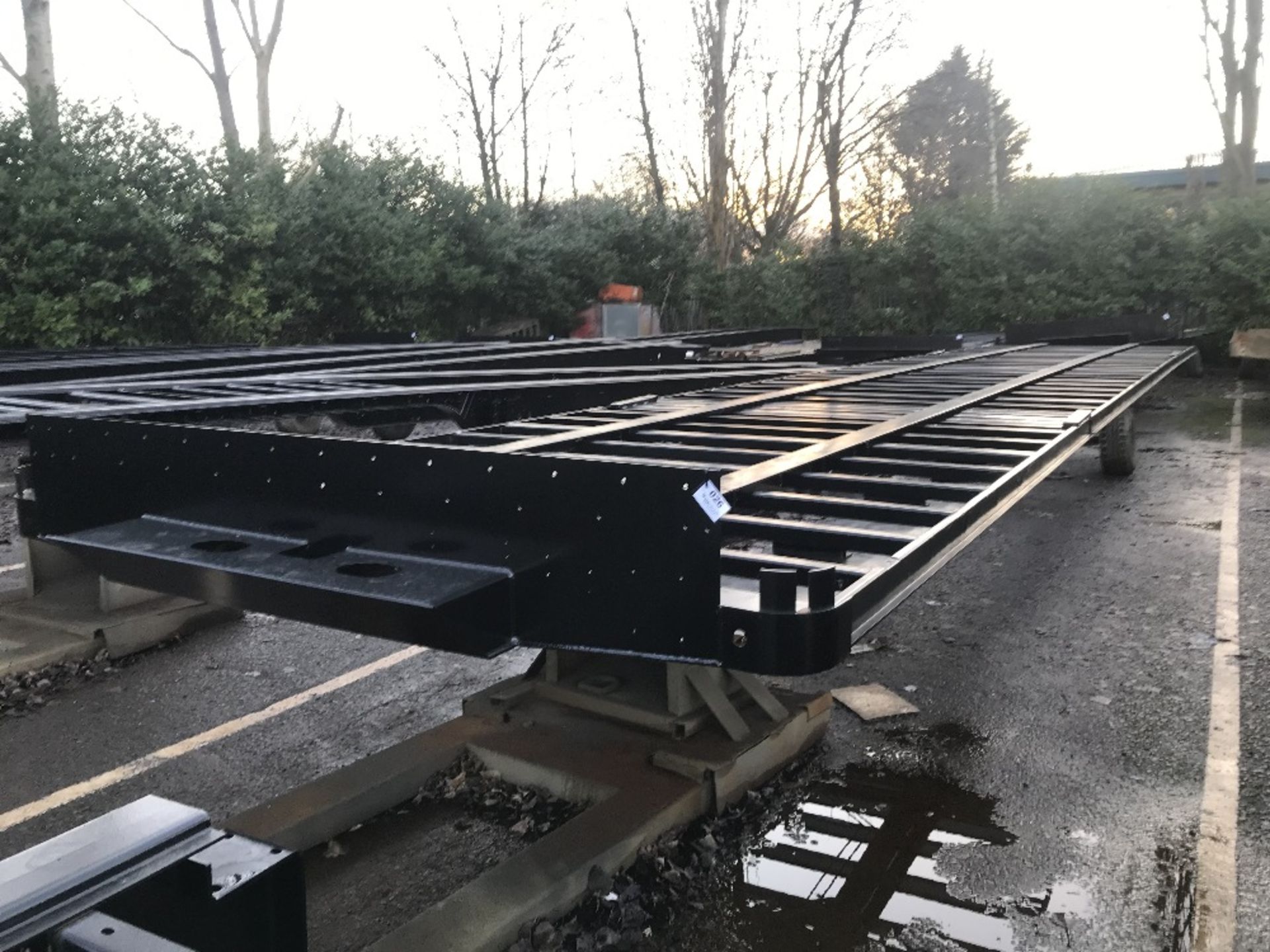 13.6M Straight Frame Double Deck wedge van chassis