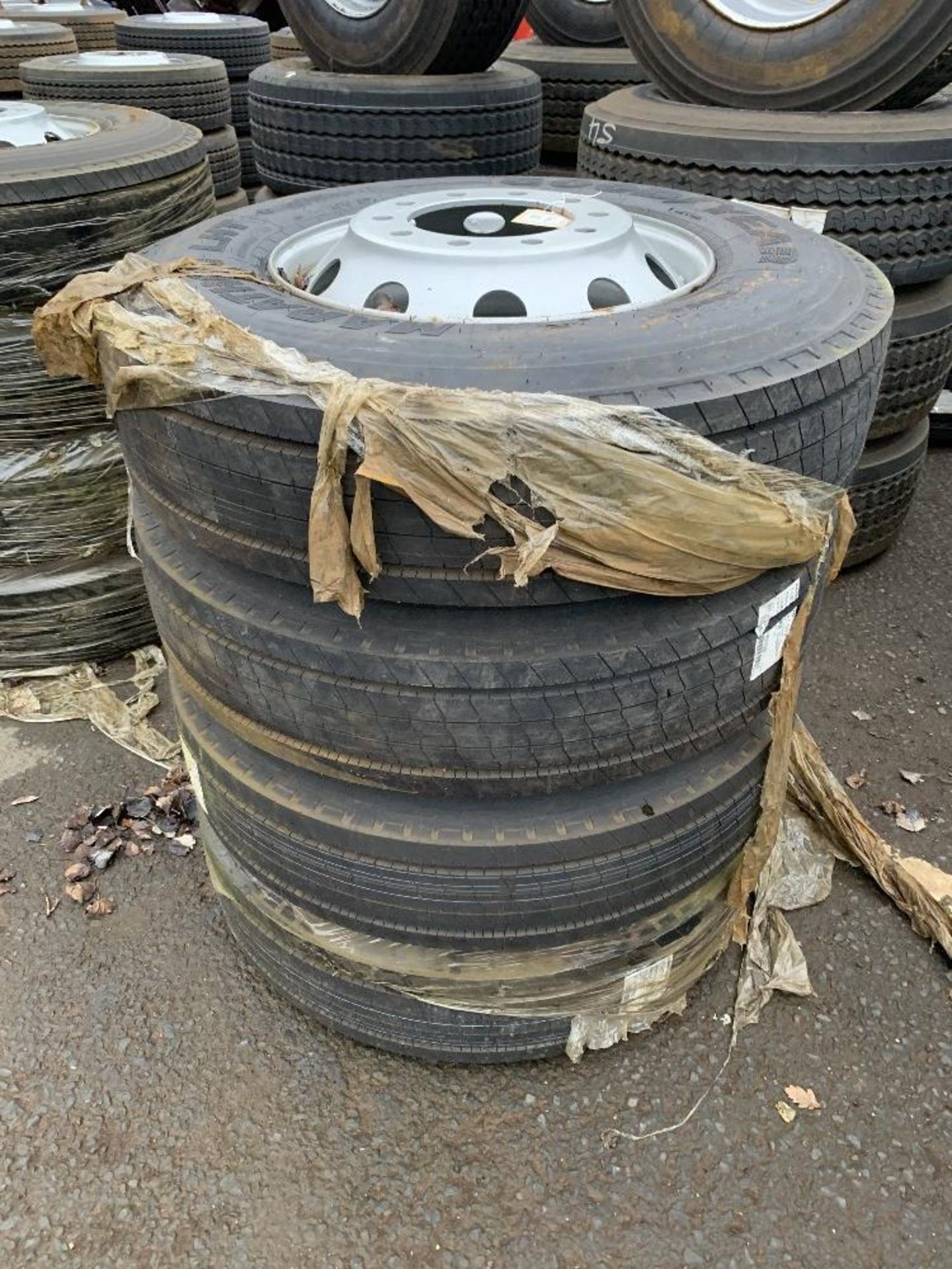 (4) Goodyear Marathon LHT tyres & (4) Accuride Steel Wheels
