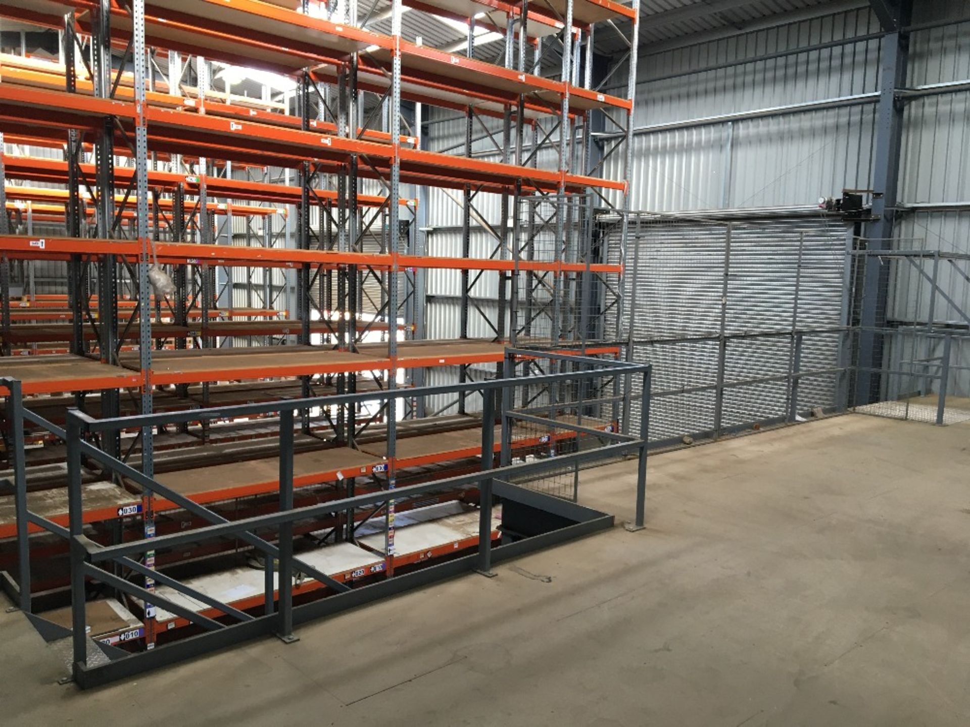 Contents of the Onsite Stores to include Racking, Flooring & Welfare Cabin - Image 14 of 14