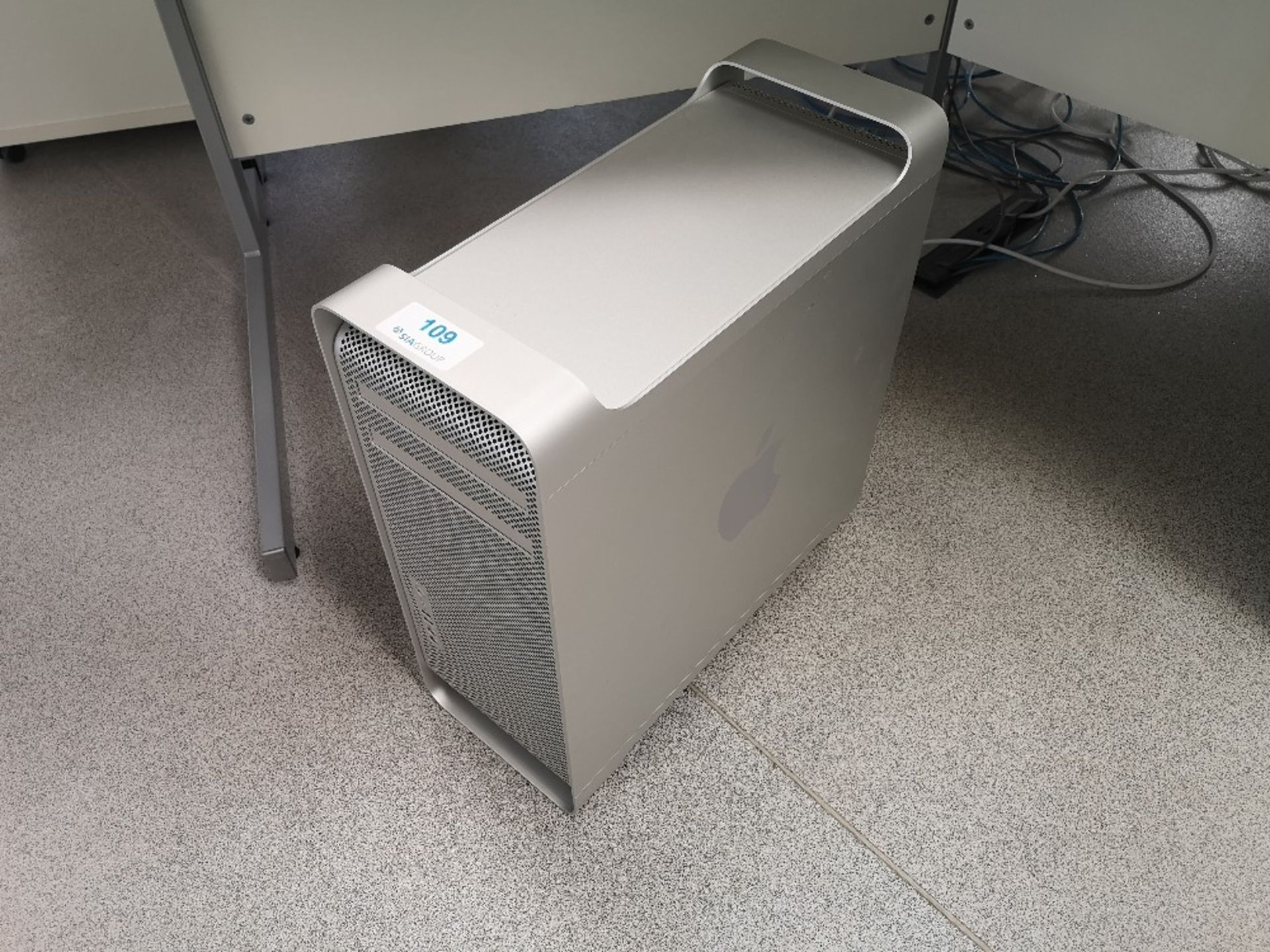 Apple Mac Pro A1289, 1 TB Hard drive