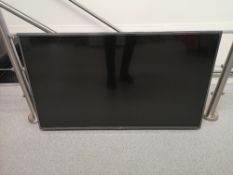 LG 42" Smart TV, Model 42LB63