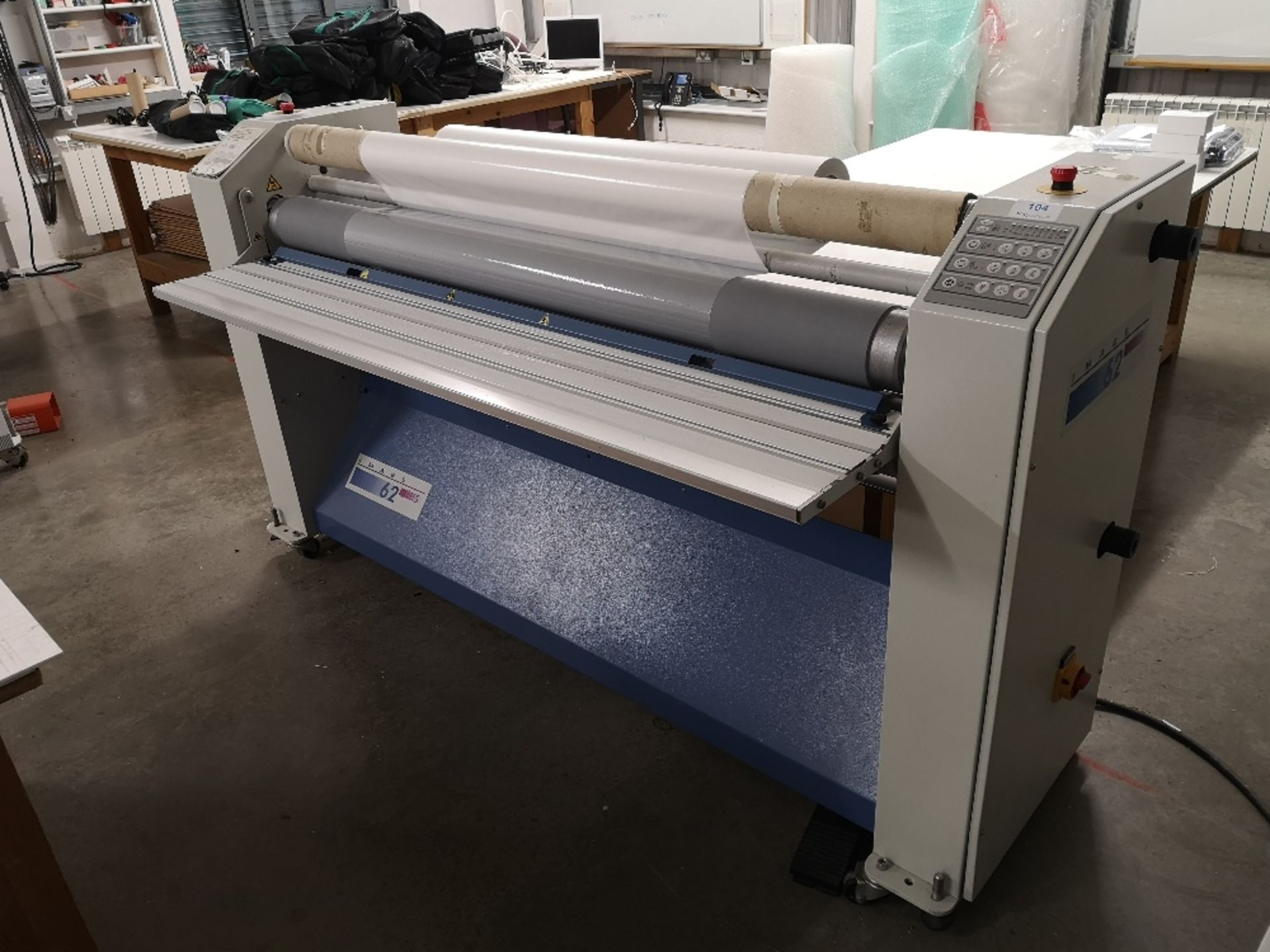 Hunt Graphics Image 62 Plus temperature controlled two-roll sheet laminator - Image 3 of 7