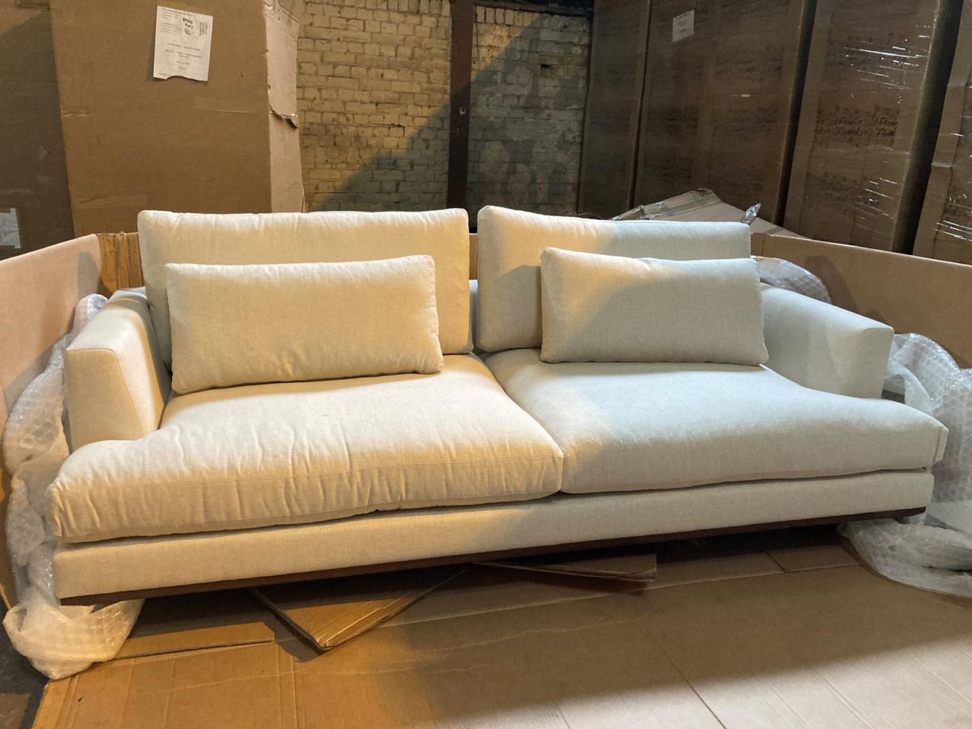 Natural white 3 seater sofa with medium oak plinth - Image 5 of 7