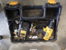 DeWalt battery drill, with case