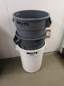 (3) Rubbermaid Brute Bins