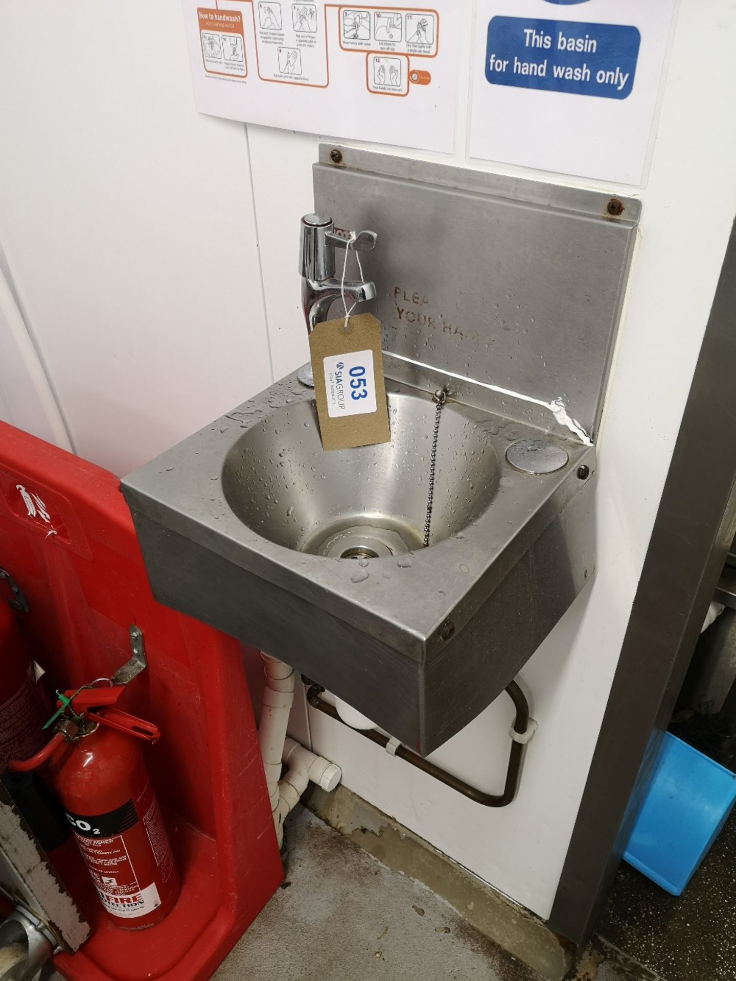 Stainless Steel Wall Fixed Hand Wash Basin - Image 2 of 2