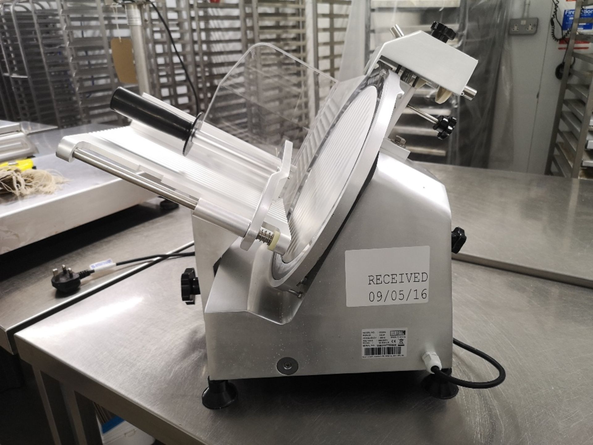 Buffalo CD279 300mm Meat Slicer - Image 3 of 4