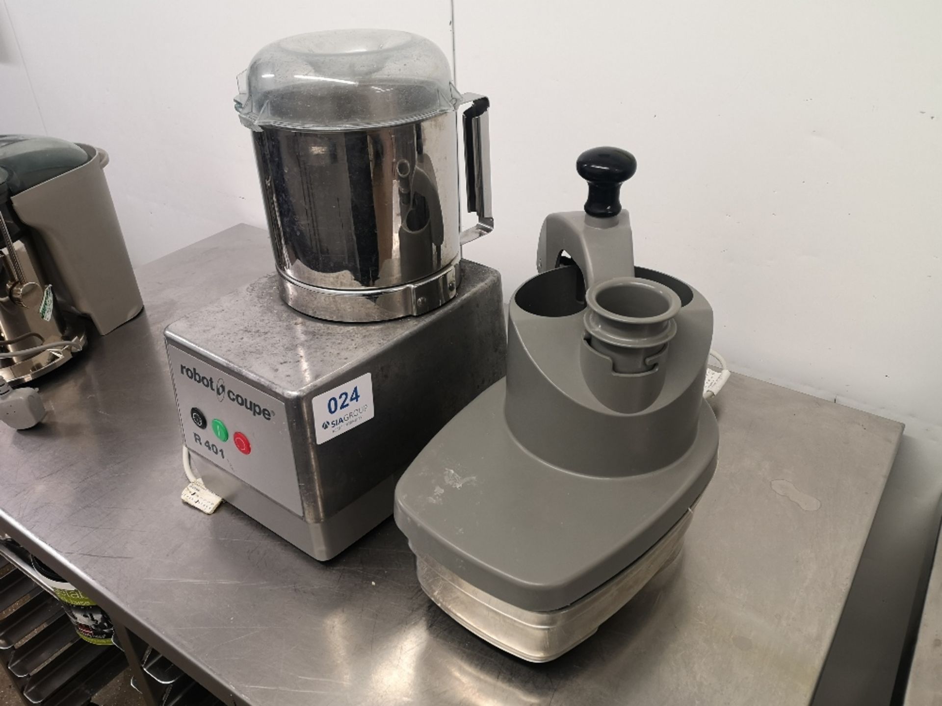 Robot Coupe R401 Food Processor - Image 2 of 4