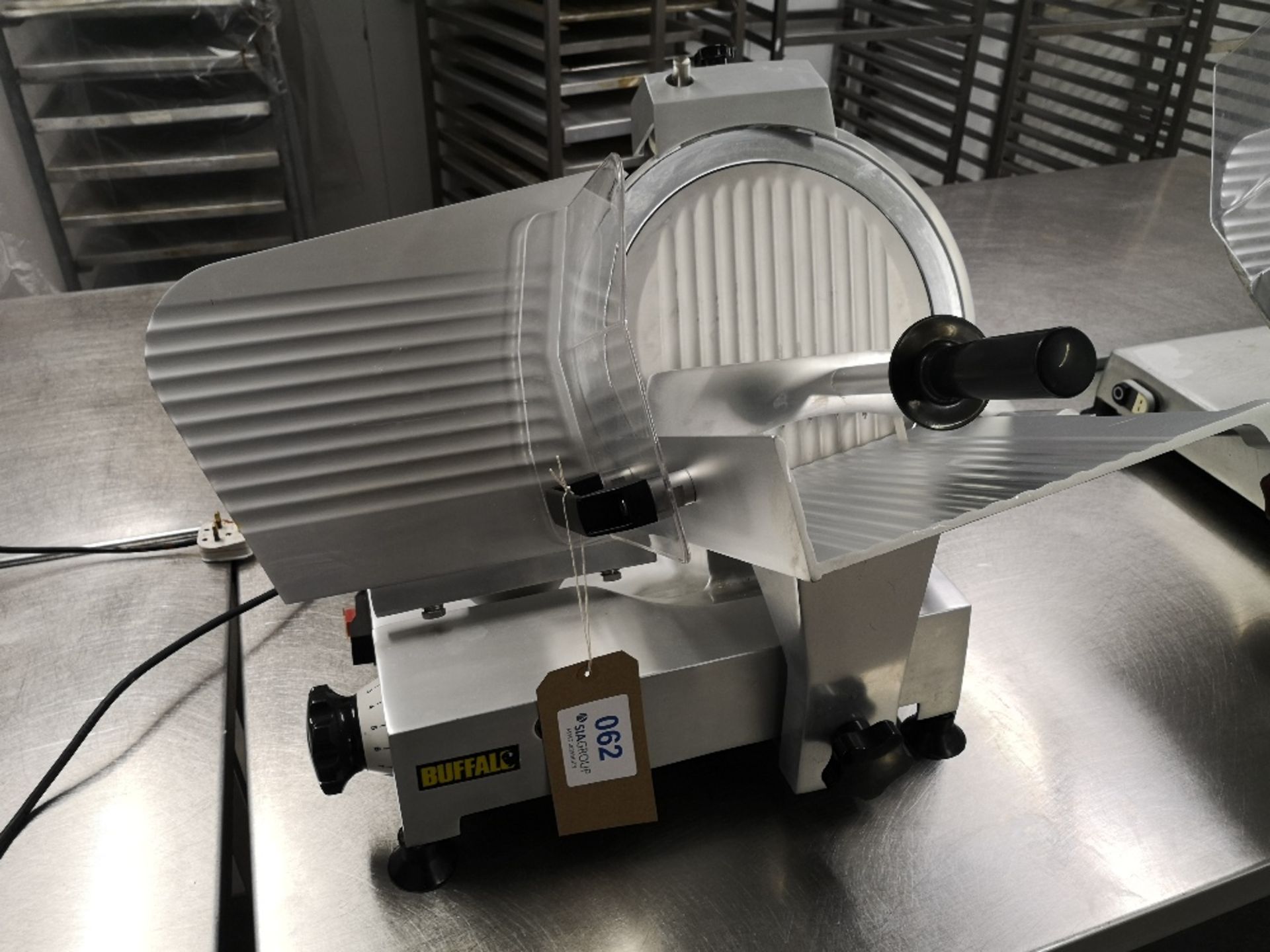 Buffalo CD279 300mm Meat Slicer - Image 2 of 4