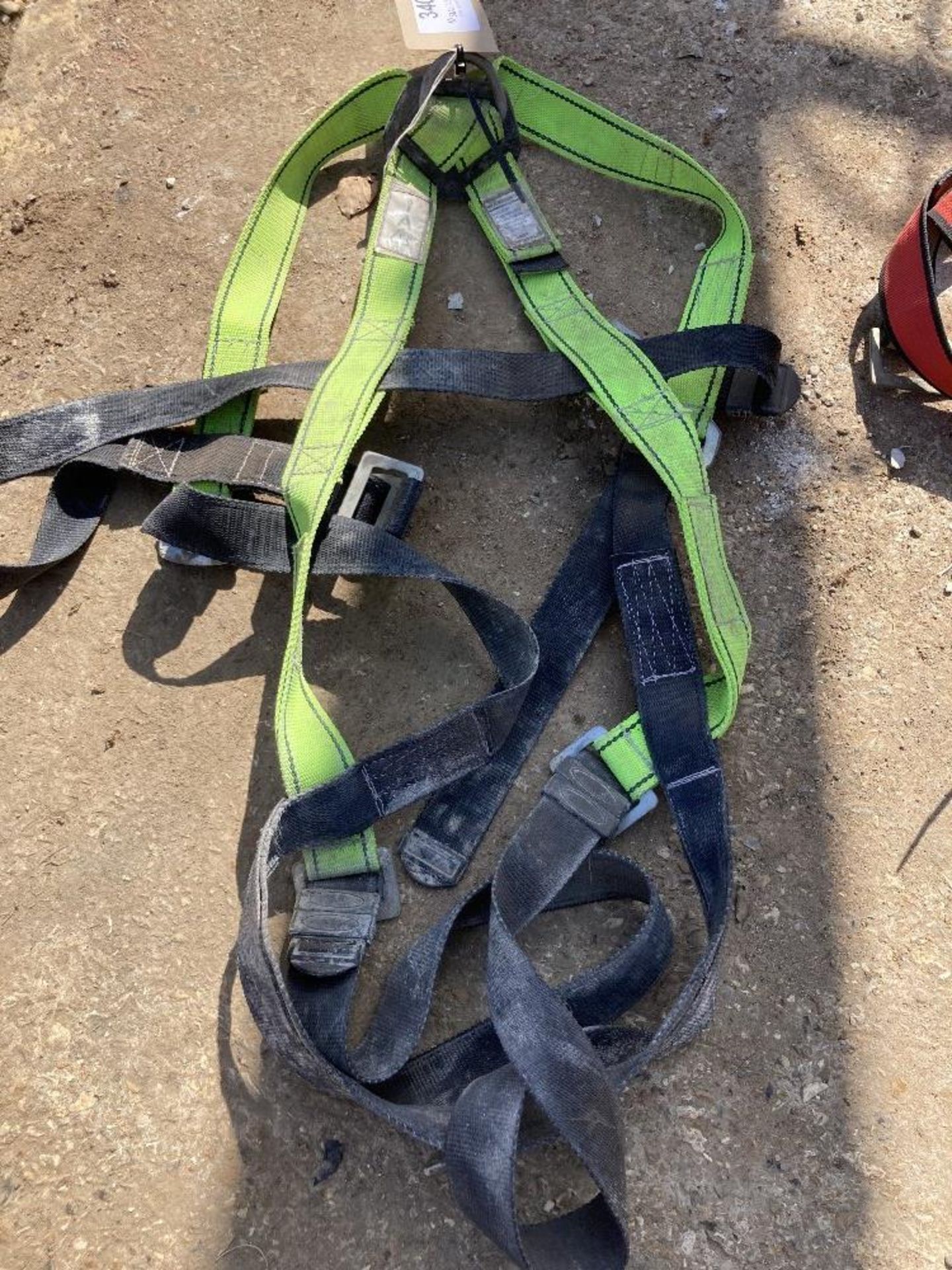 2018 Secure First SF-FBH-A-1024 Safety Harness - Image 3 of 3