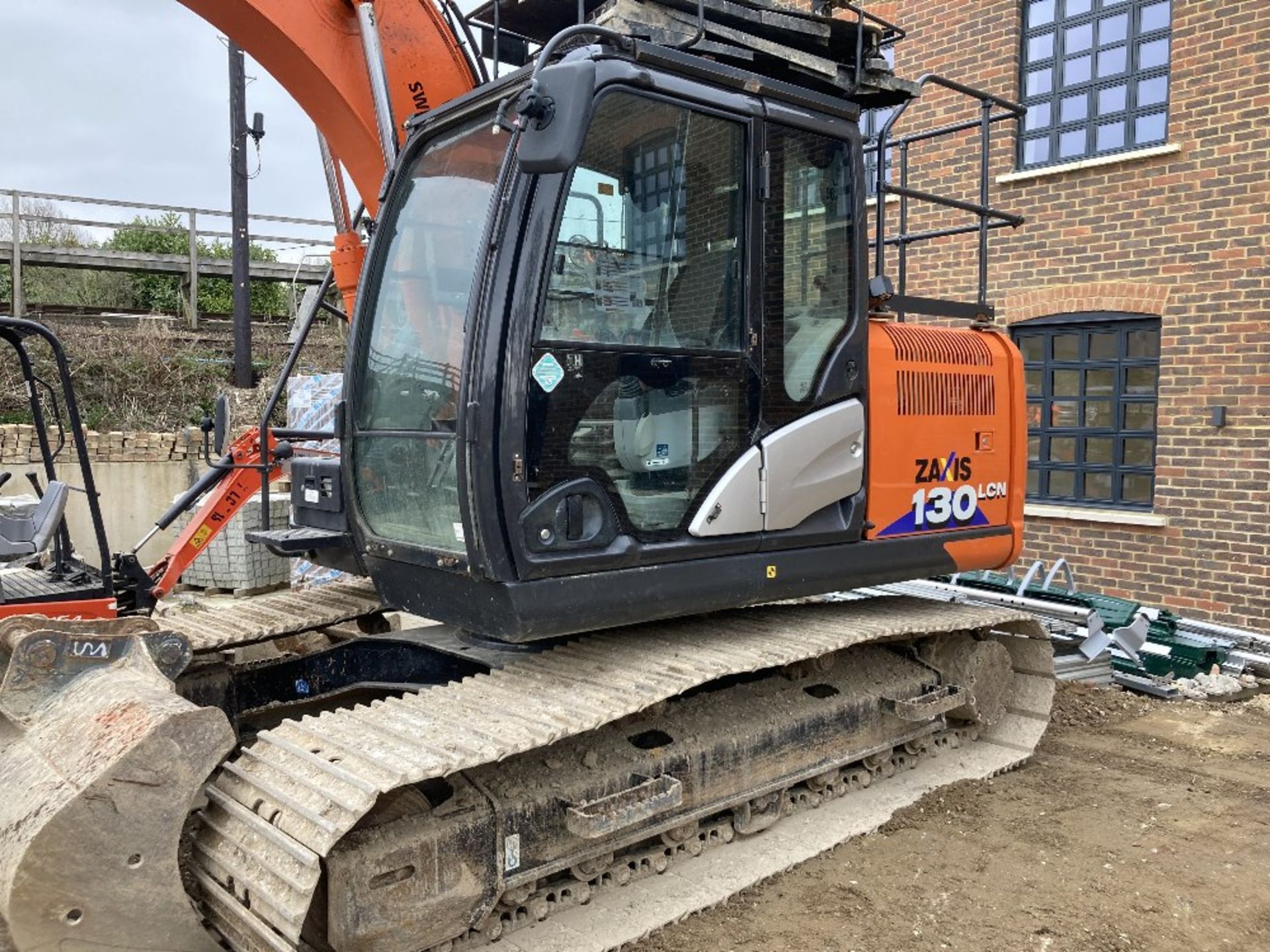 2018 Hitachi ZX130LCN-6 Hydraulic Excavator - Image 3 of 22