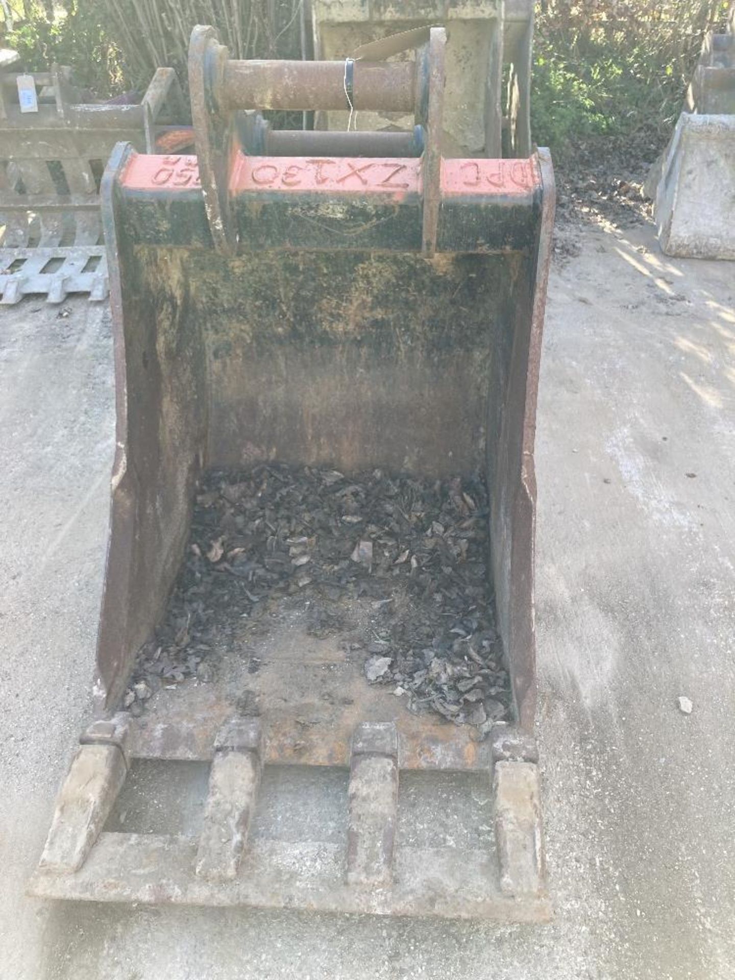 Digbits Digging Bucket for 13T Excavator Approx. 750mmSerial No ...