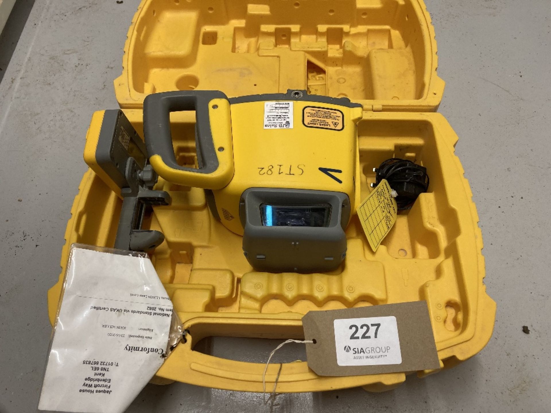 Spectra LL300N Laser Level with Tripod and 5m Staff - Image 2 of 9