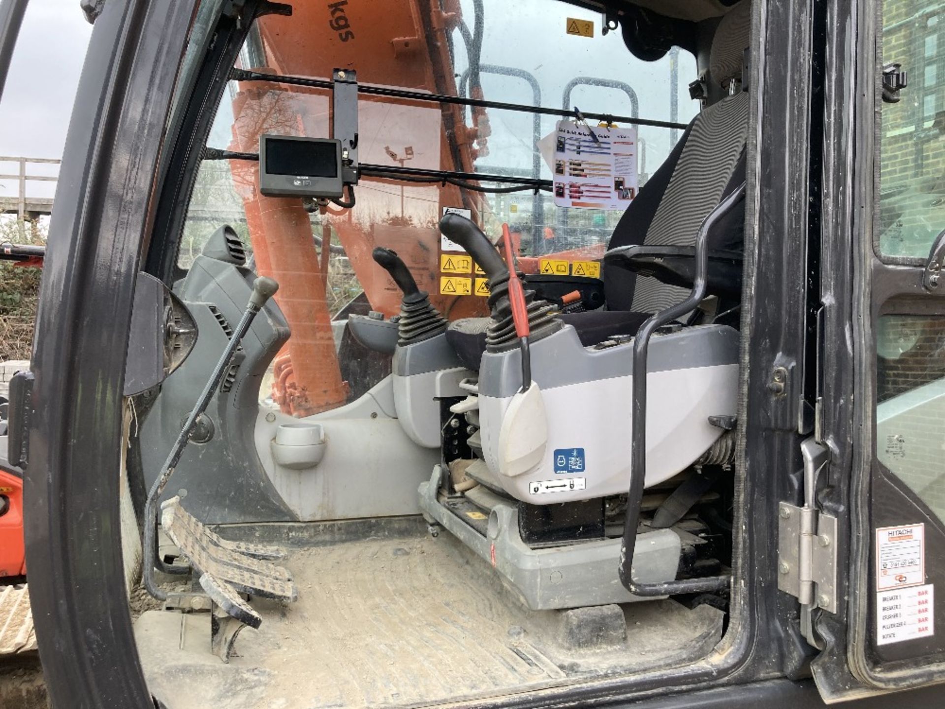 2018 Hitachi ZX130LCN-6 Hydraulic Excavator - Image 18 of 22