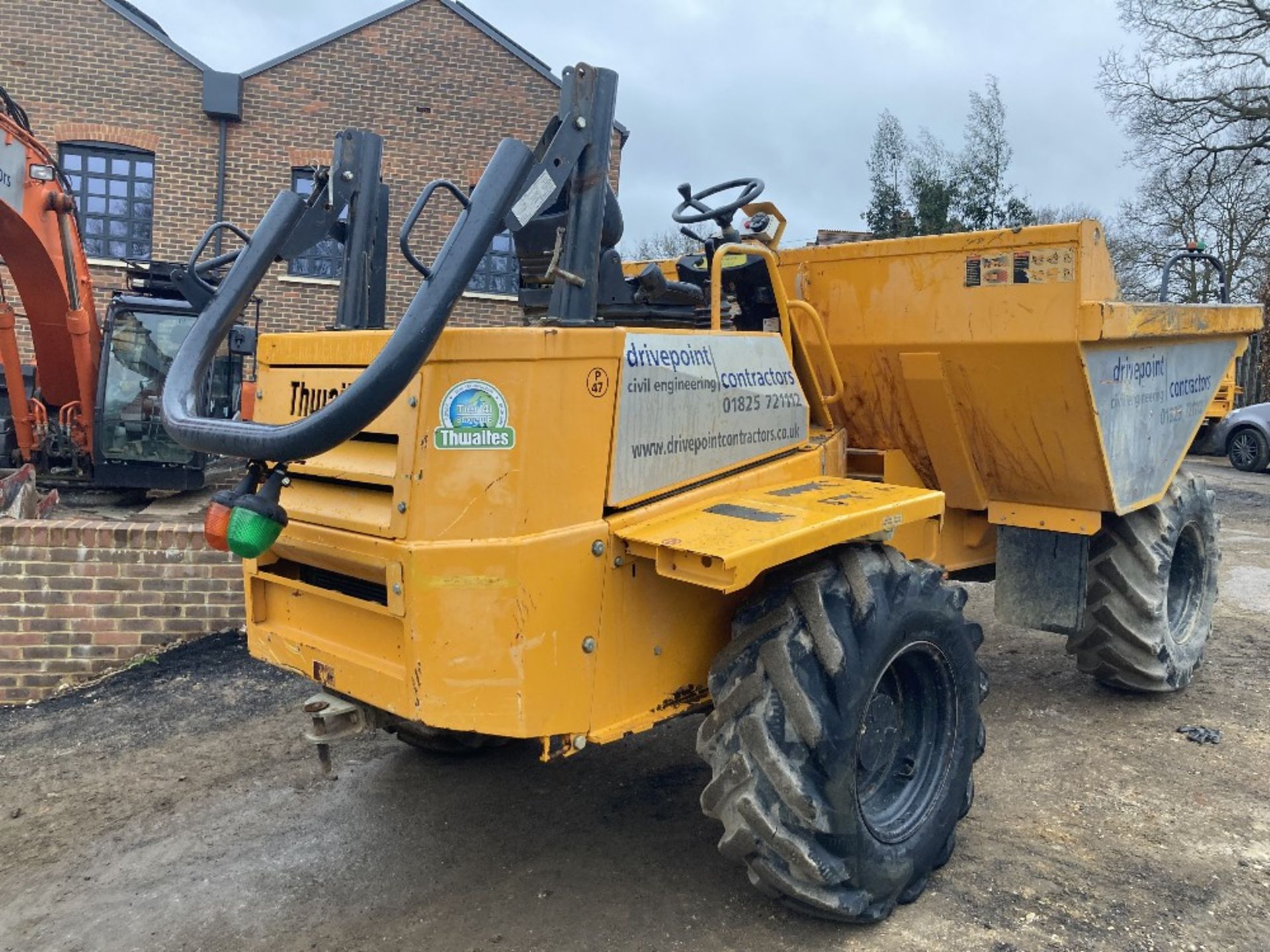 2015 Thwaites 6T forward tip 4X4 Dumper - Image 3 of 10