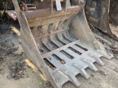Riddle Bucket for 8T Excavator Approx. 900mm