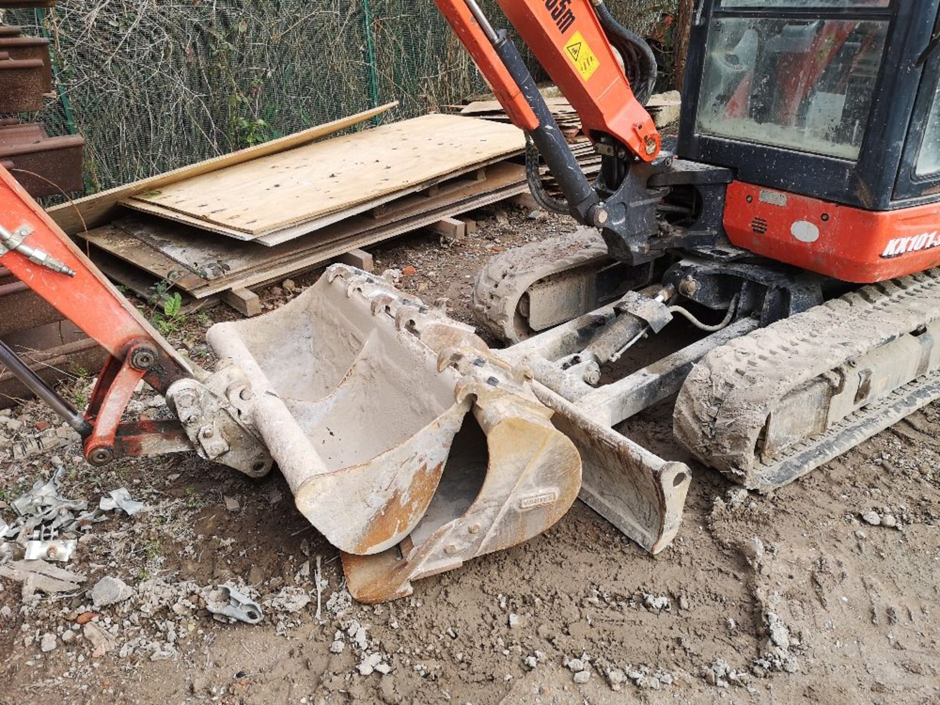 2016 Kubota KX101-3 Cabbed Mini Excavator - Image 3 of 7