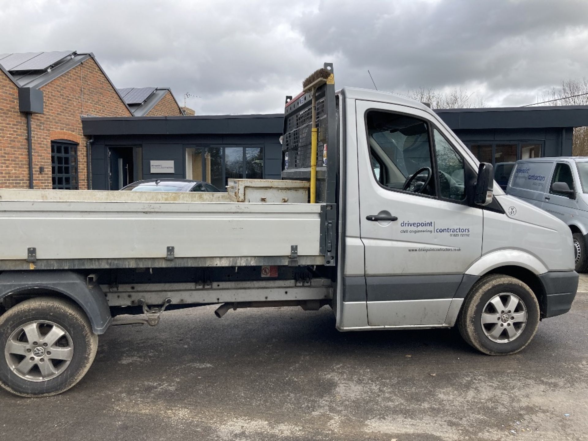 2017 Volkswagen Crafter CR35 TDI Bmt Dropside Tipper - Image 9 of 19