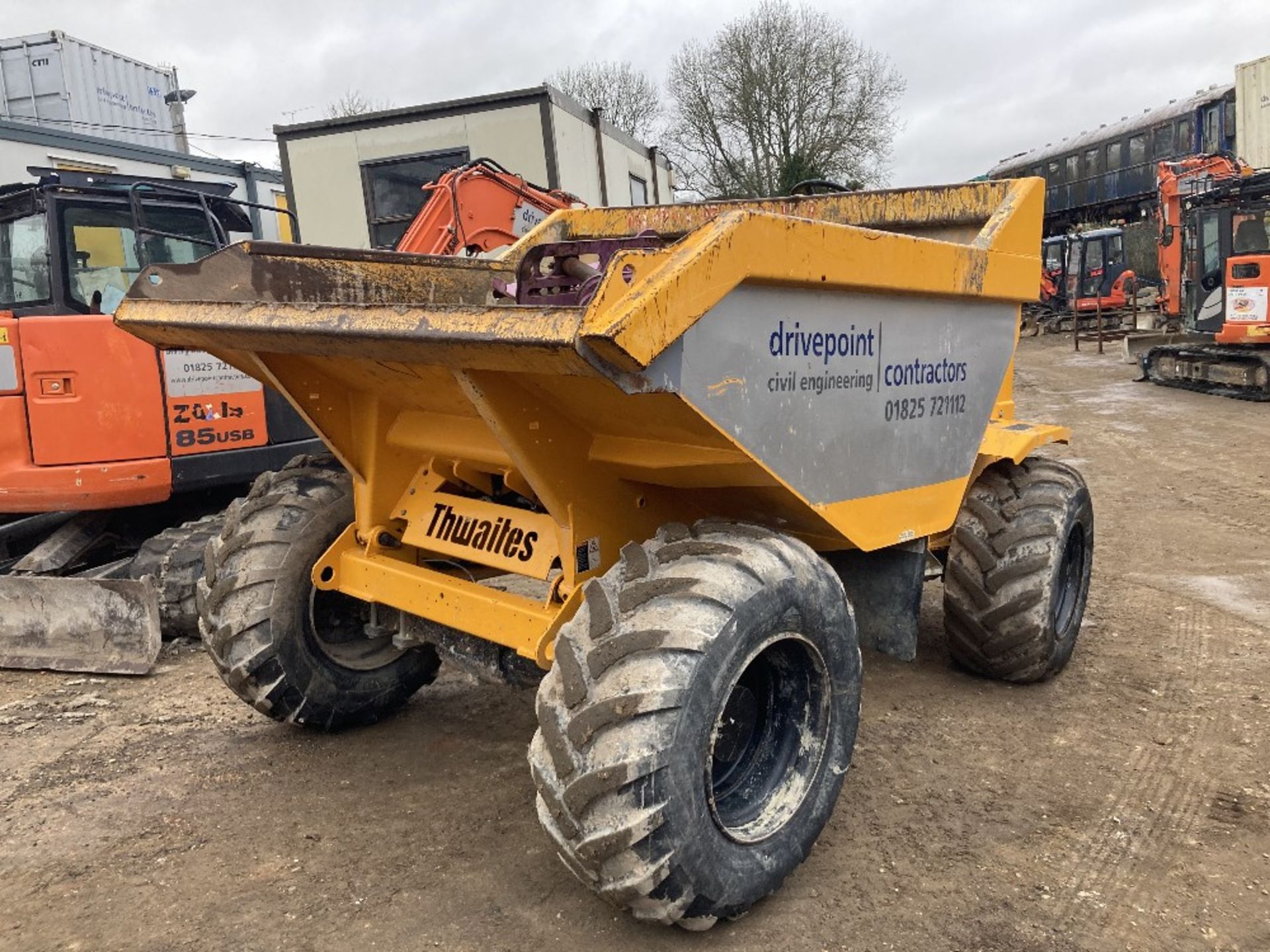 2018 Thwaites 9T forward tip 4X4 Dumper - Image 2 of 11