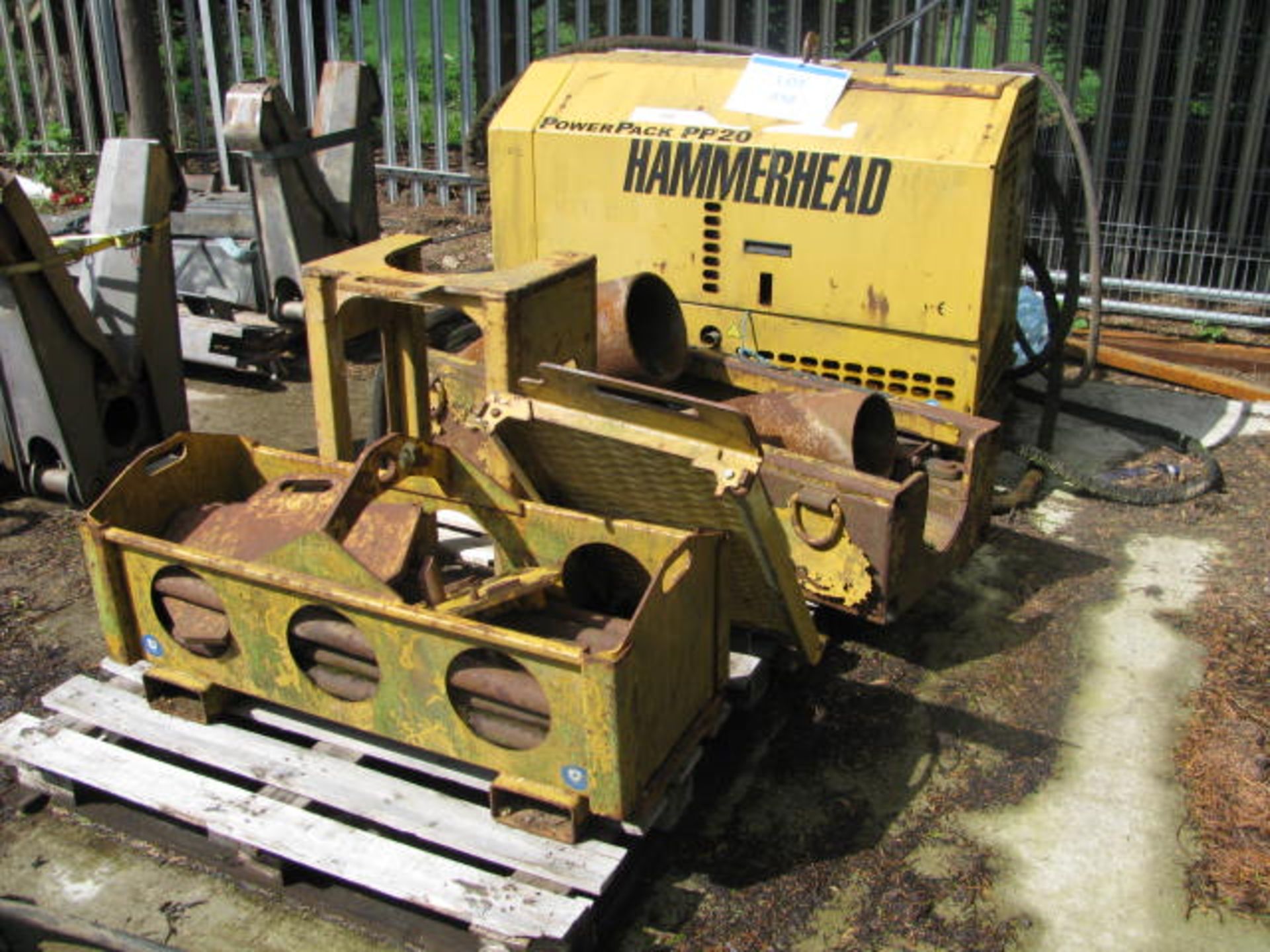 Hammerhead Hydraulic Pipe Bursting Kit - Image 2 of 18