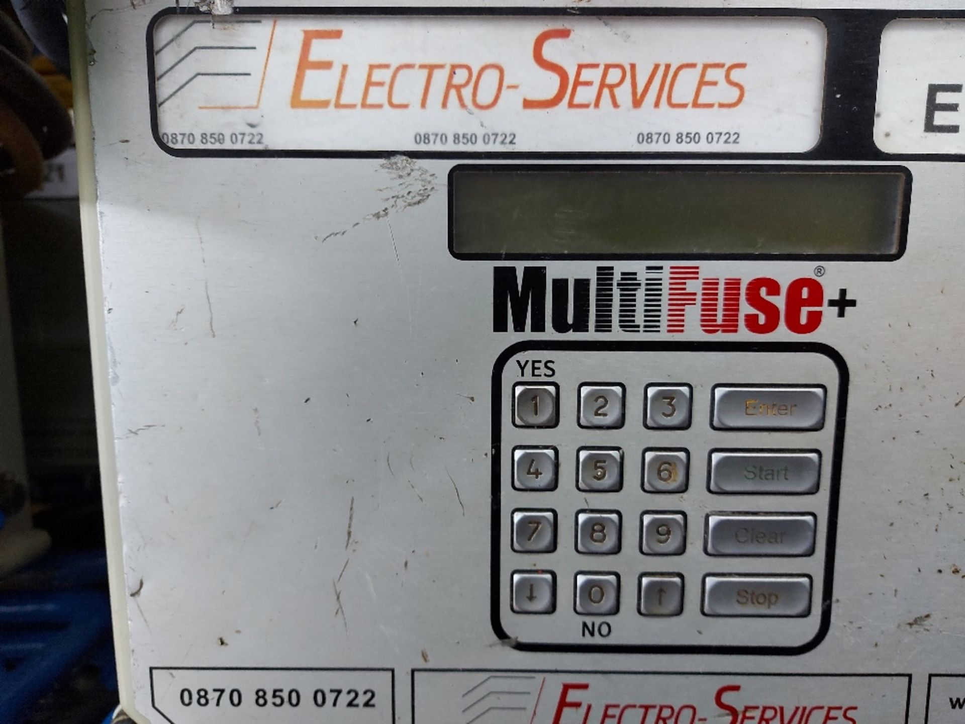 (4) Electro Service multi fuse and data logger/analysers - Image 4 of 5