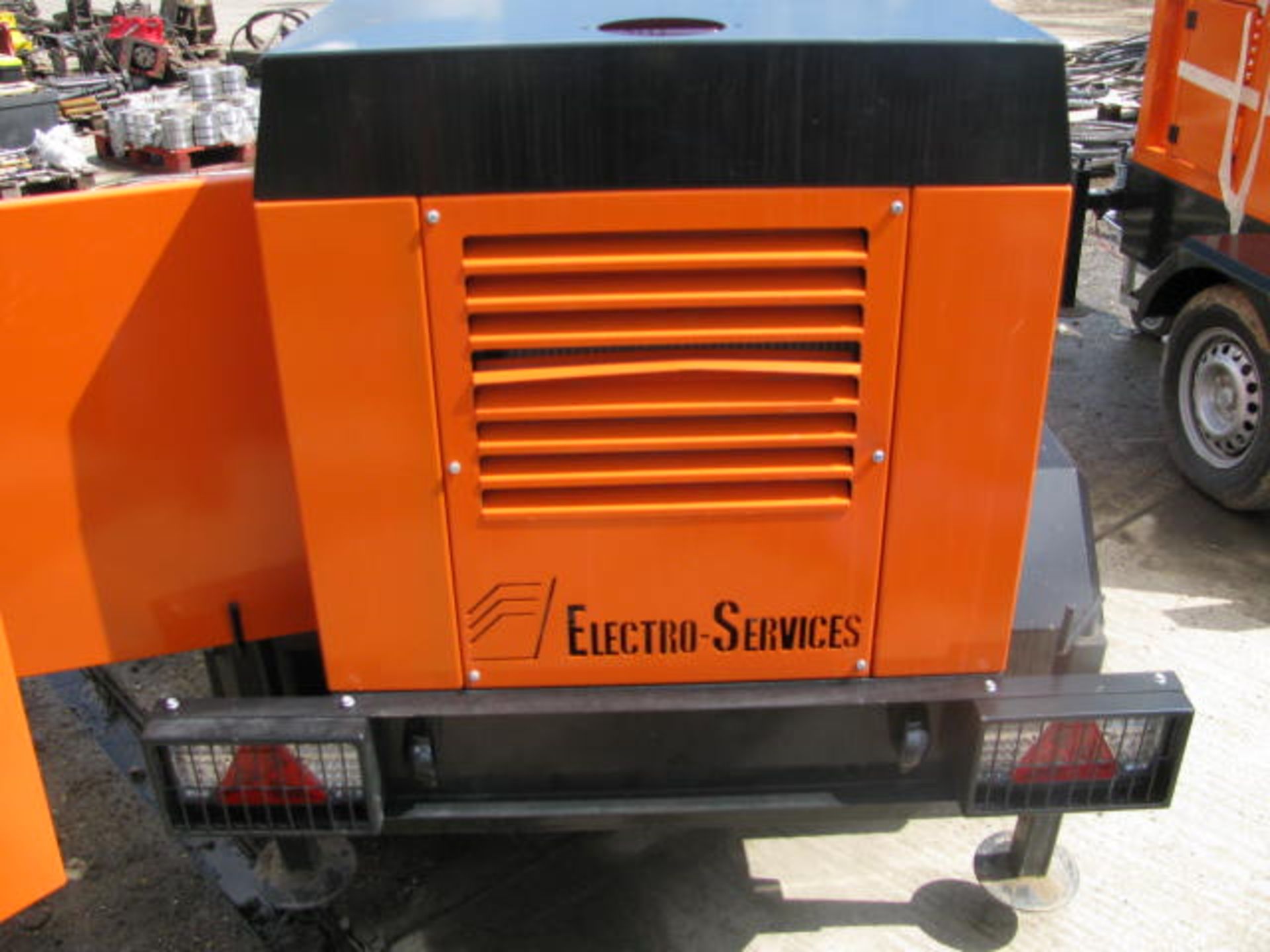 Electro Services lighting tower chassis with Kubota D1105 engine - Image 5 of 5