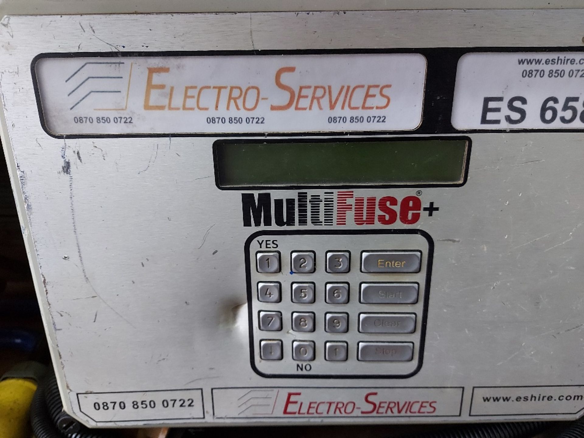 (4) Electro Service multi fuse and data logger/analysers - Image 4 of 5
