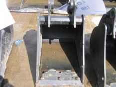 Rhinox XP Part No. 1L12 excavator bucket