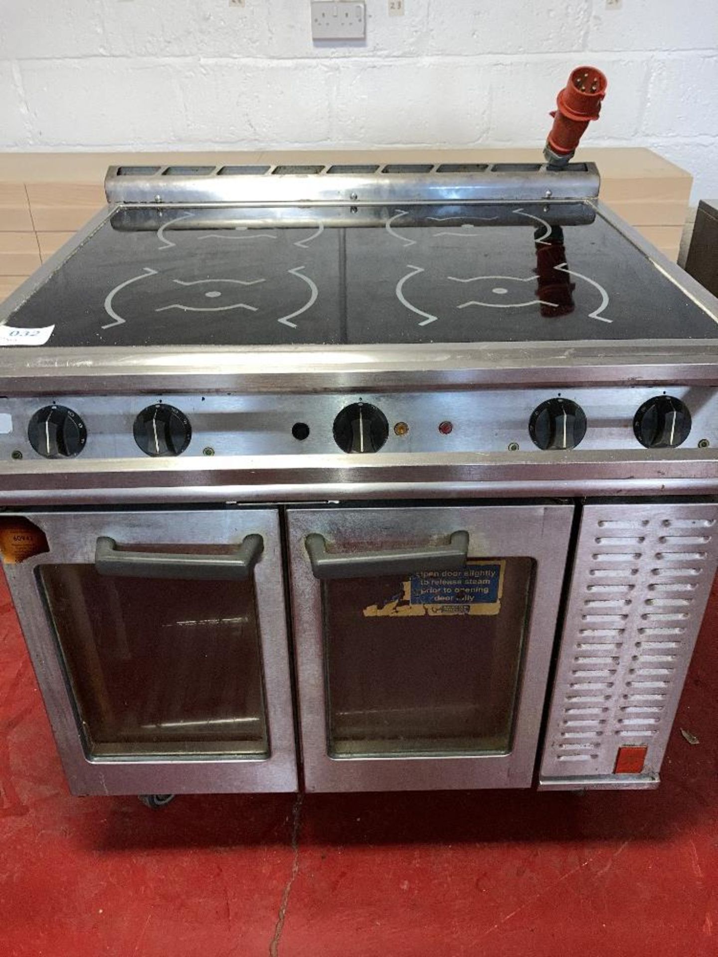 Falcon Dominator E3913i 4-Zone Electric Induction Range Oven