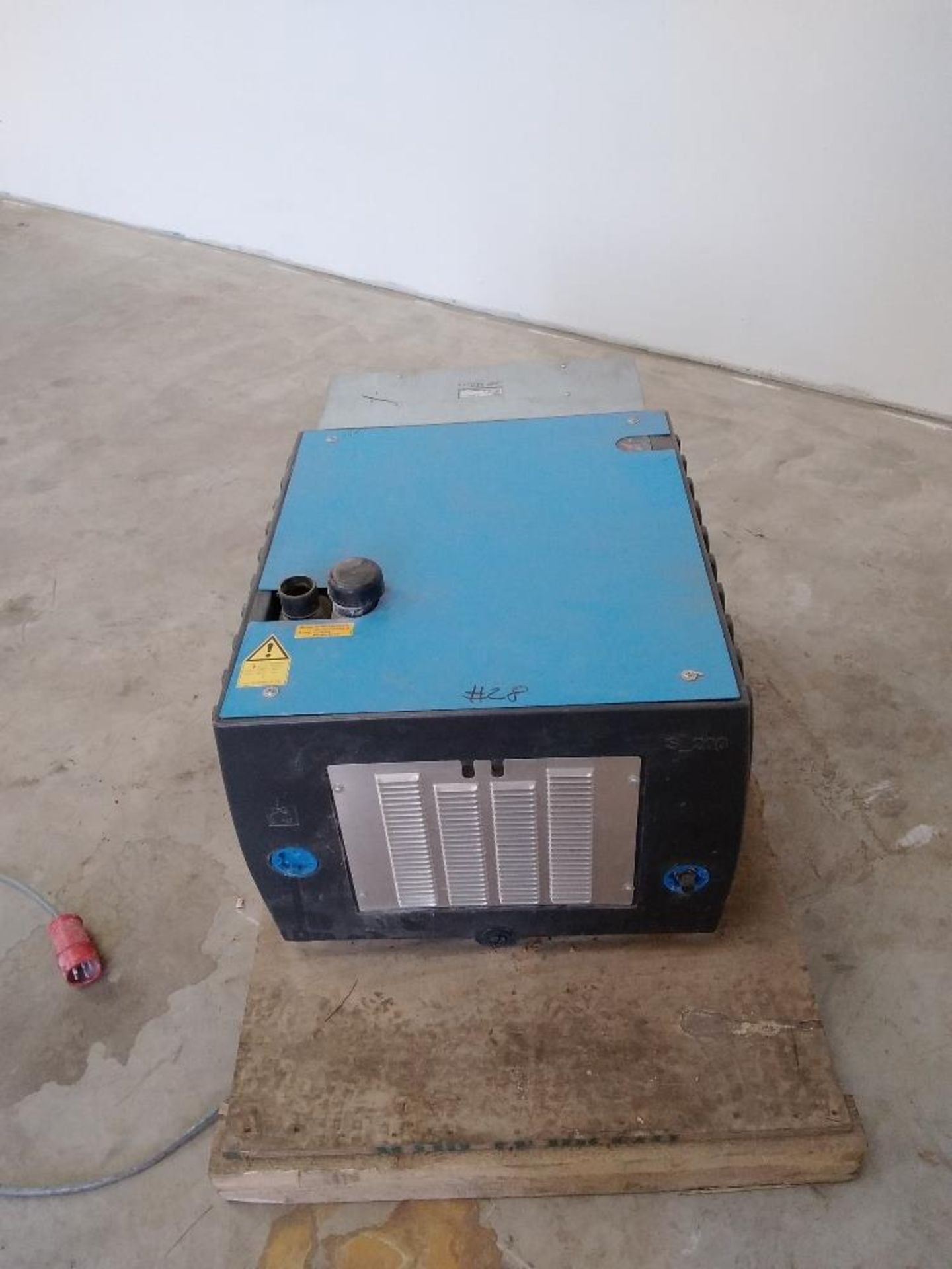 Gardner Denver 2BL2141-2AH50-4A-Z Compact Circuit Vacuum Pump - Image 5 of 7