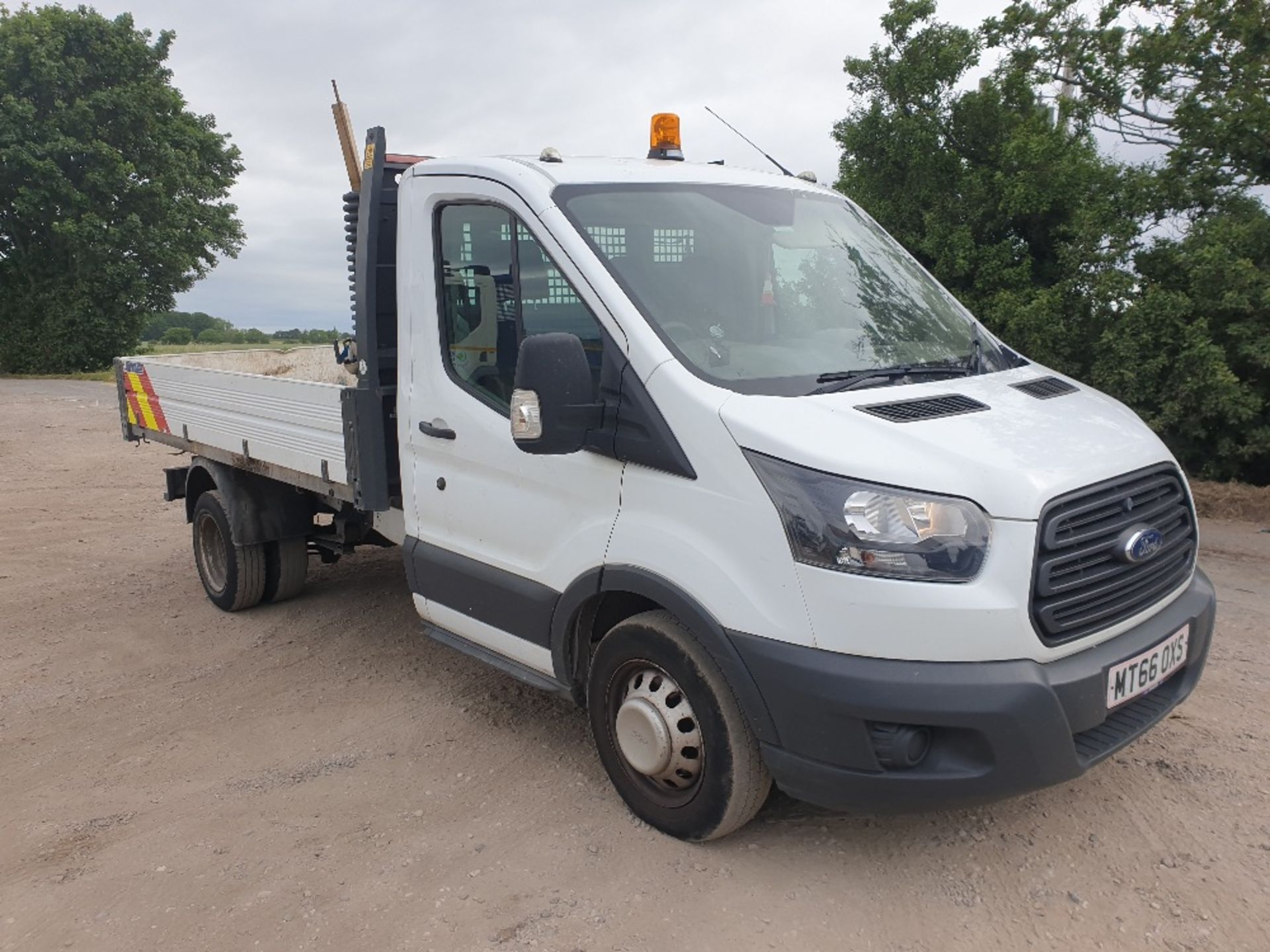 Ford Transit 350 L2 single cab Tipper aluminium dropside body MT66 OXS - Image 3 of 18