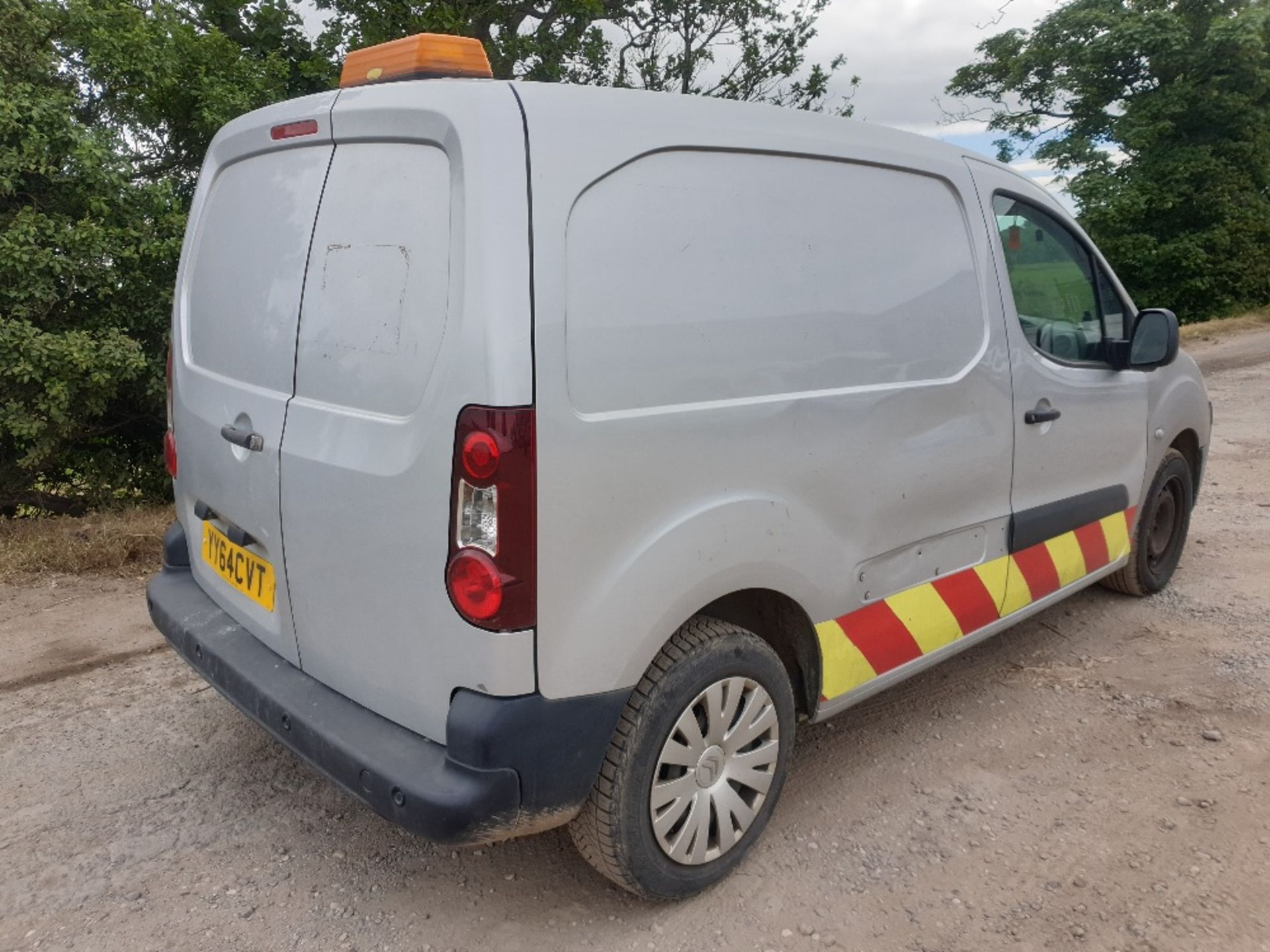 Citroen Berlingo 625 En 1.6l Diesel SWB panel van YY64 CVT - Image 8 of 22