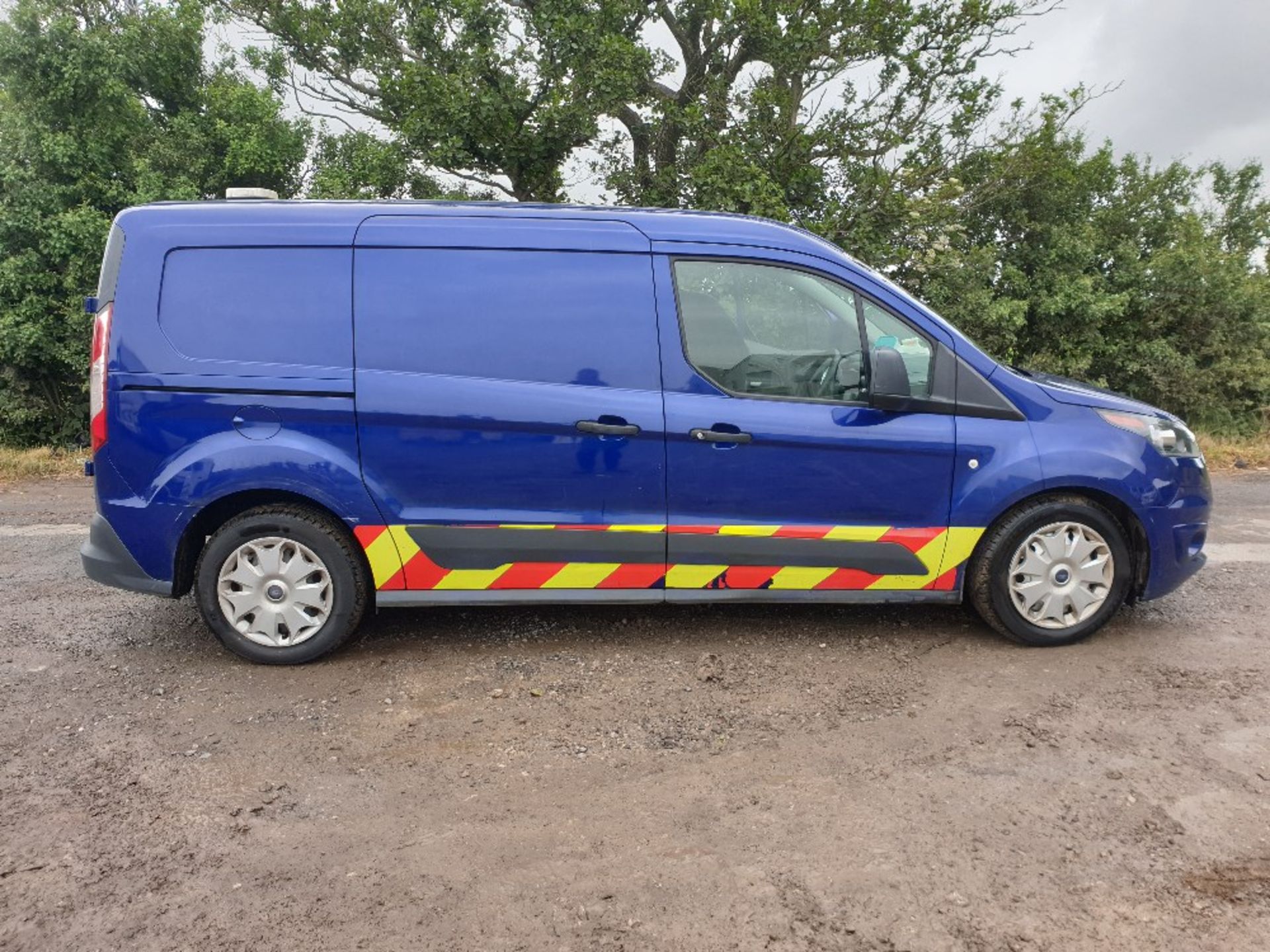 Ford Transit Connect 230 Trend Auto 5 Seater panel van MC66 FVU - Image 8 of 33