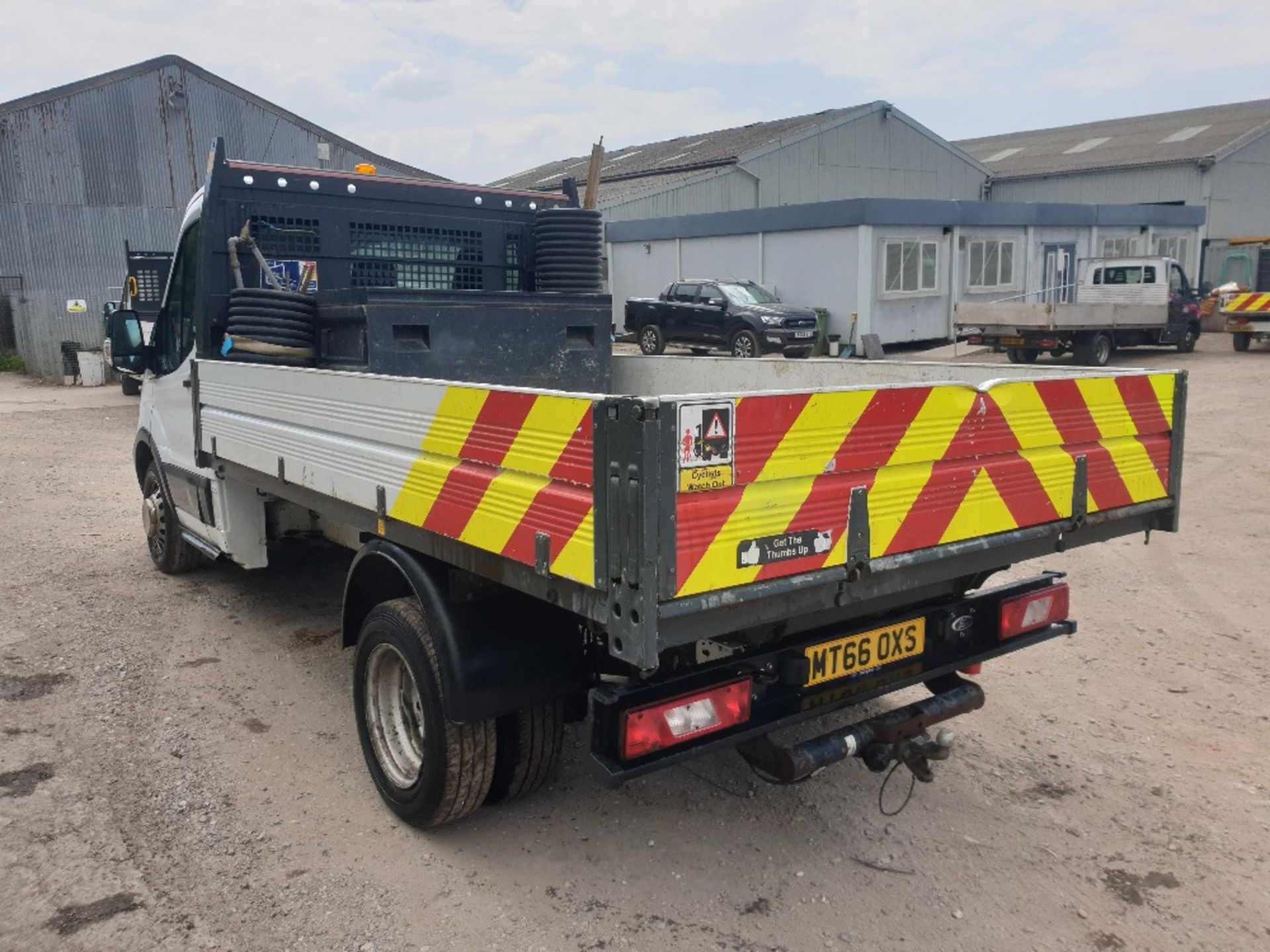 Ford Transit 350 L2 single cab Tipper aluminium dropside body MT66 OXS - Image 2 of 18