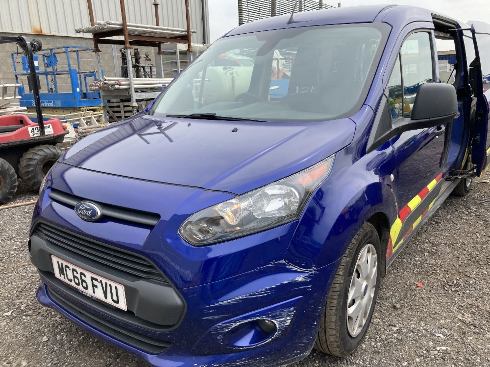 Ford Transit Connect 230 Trend Auto 5 Seater panel van MC66 FVU - Image 16 of 33