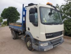 DAF LF FA 45.160 Tipper body DX61 AOO