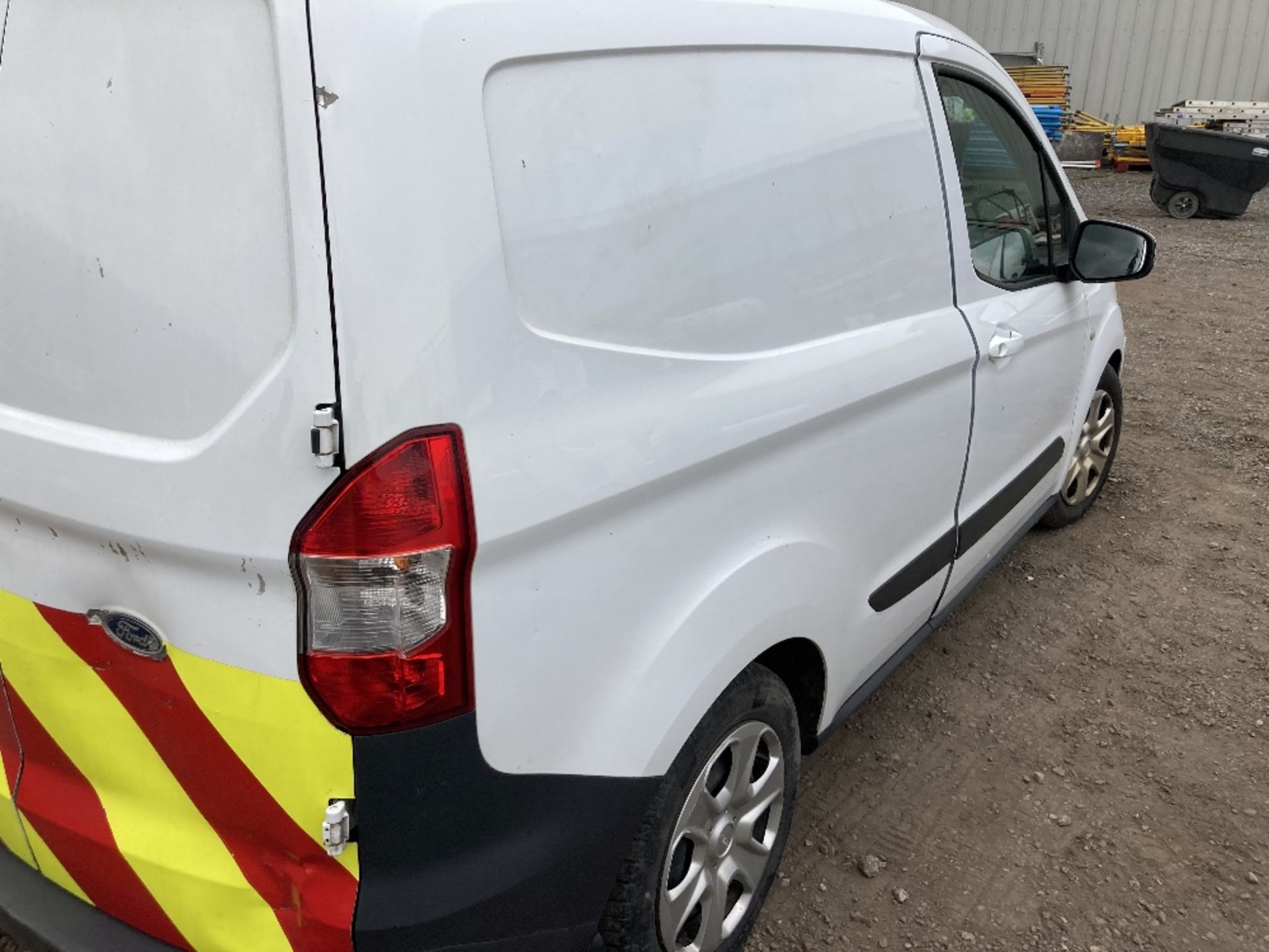 Ford Transit Courier Trend TDCi 1.5 diesel Panel Van MJ67 ZNP - Image 22 of 26