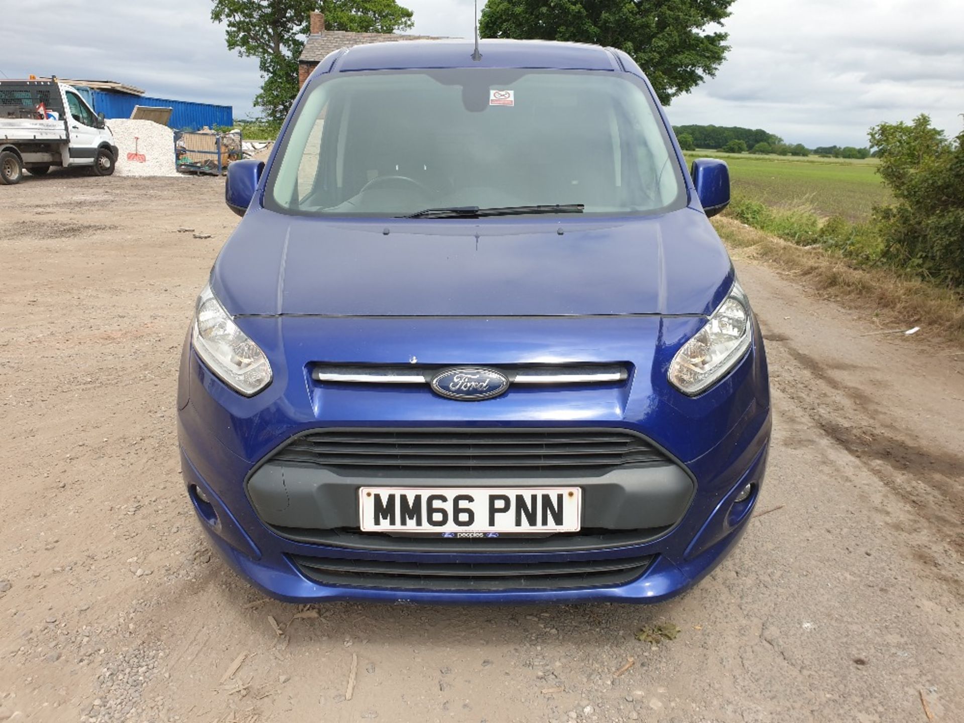 Ford Transit Connect 1.5l Diesel SWB panel van MM66 PNN - Image 5 of 20