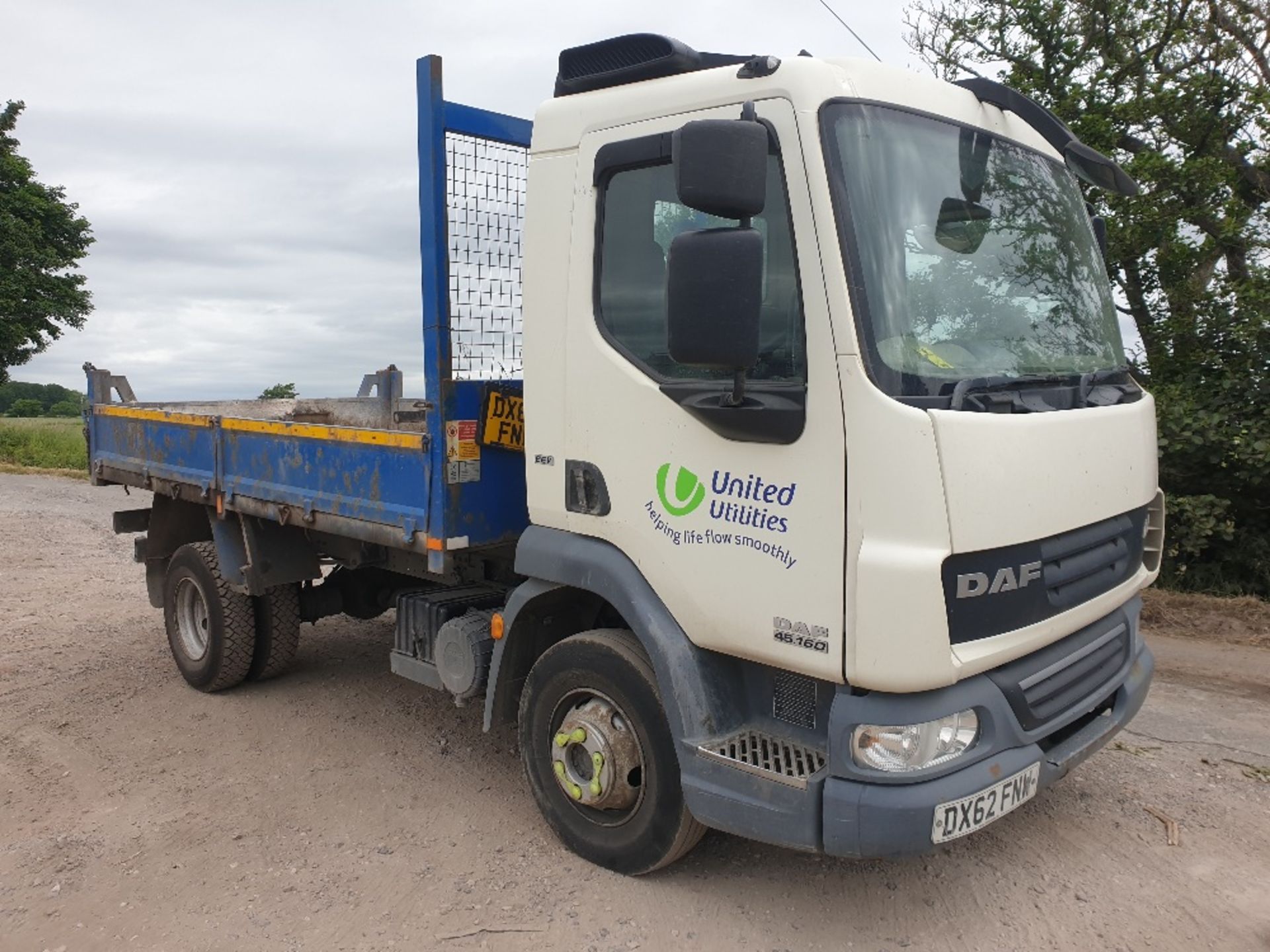 DAF LF FA 45.160 Ti with Brit-Tipp tipper body DX62 FNW