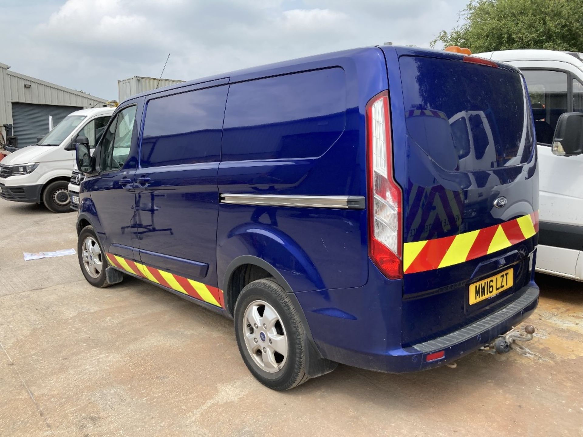 Ford Transit Custom 270 L1 Diesel FWD 2.0 TDCi 105ps MW16 LZT - Image 15 of 24