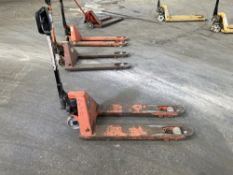 BT 2,300kg Hydraulic pallet truck