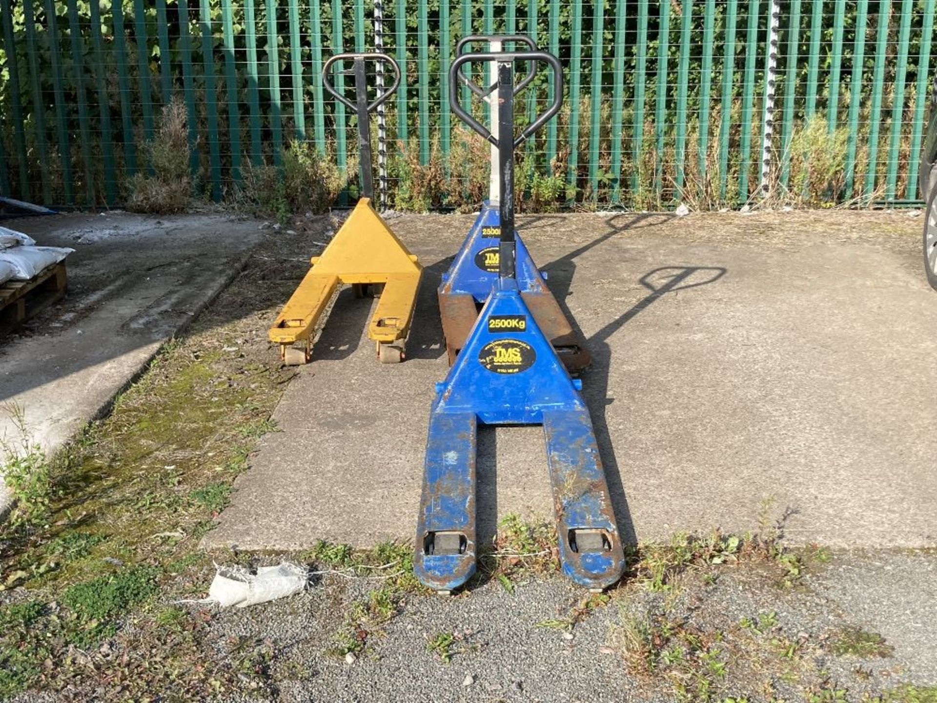 (3) Unbranded Out Of Use Pallet Trucks