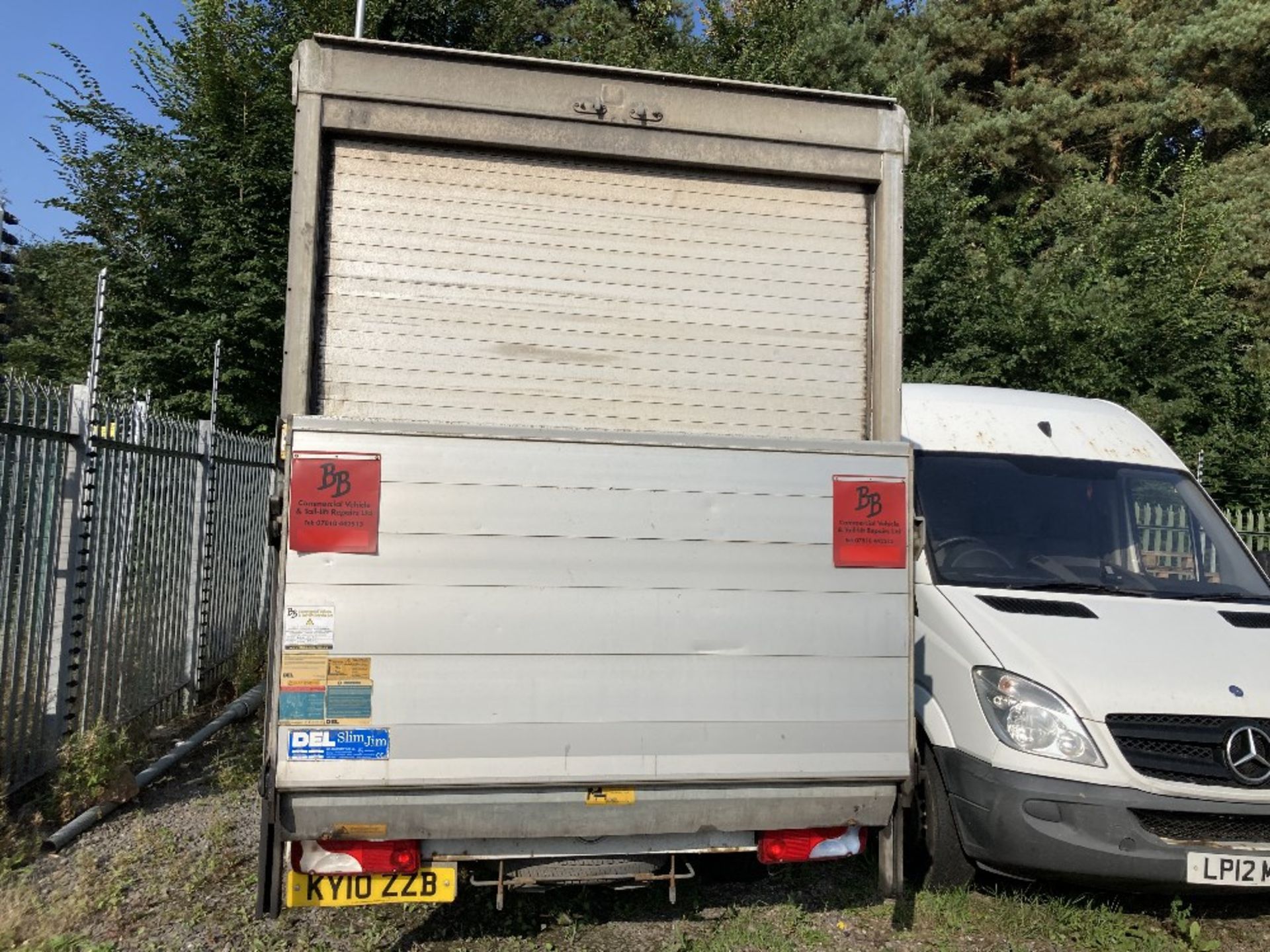 Mercedes-Benz Sprinter 313 CDI MWB C/S T-L Van (KY10ZZB) - Image 4 of 14